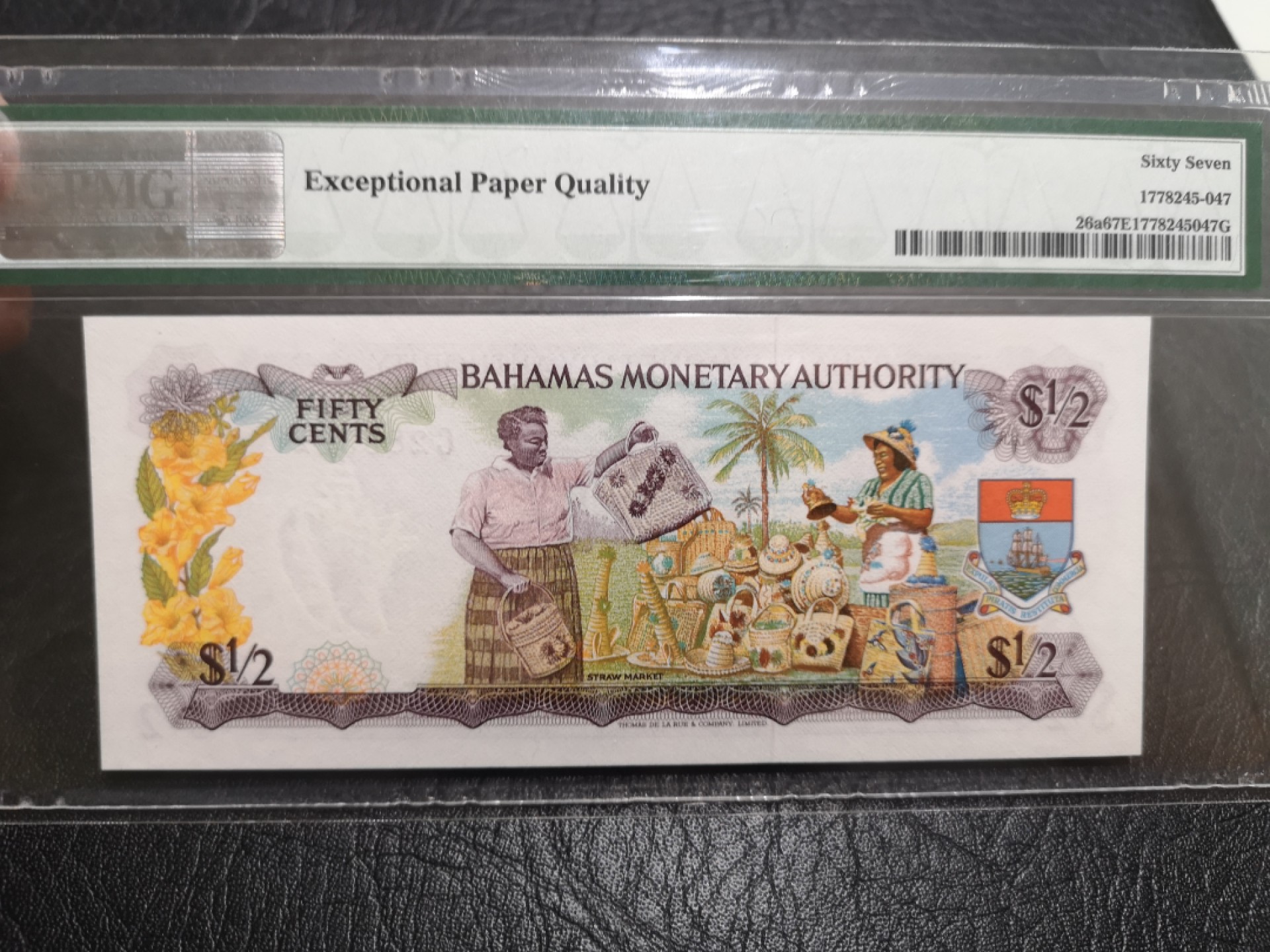 《外钞收藏家》第一百七十五期拍卖 1968年巴哈马1/2刀 PMG67 无47