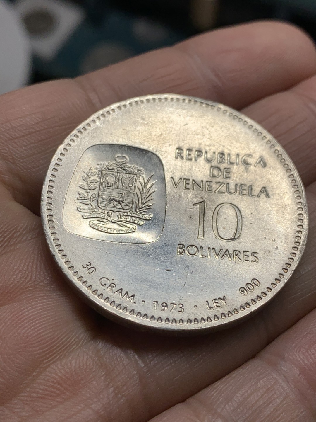 《竞宝斋》第49场-本周日，周一2场连拍（全场不限金额包邮） 委内瑞拉1973年西蒙玻利瓦尔10波利瓦30克大银币