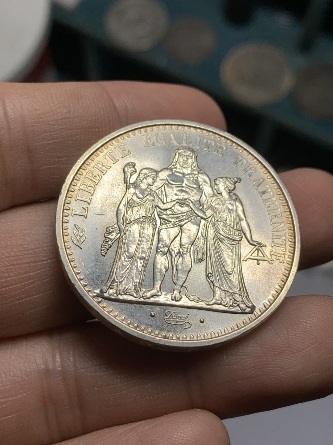 《竞宝斋》第49场-本周日，周一2场连拍（全场不限金额包邮） 法国 1973年 大力神 10法郎 大银币 此版里最稀少的年份 BU状态