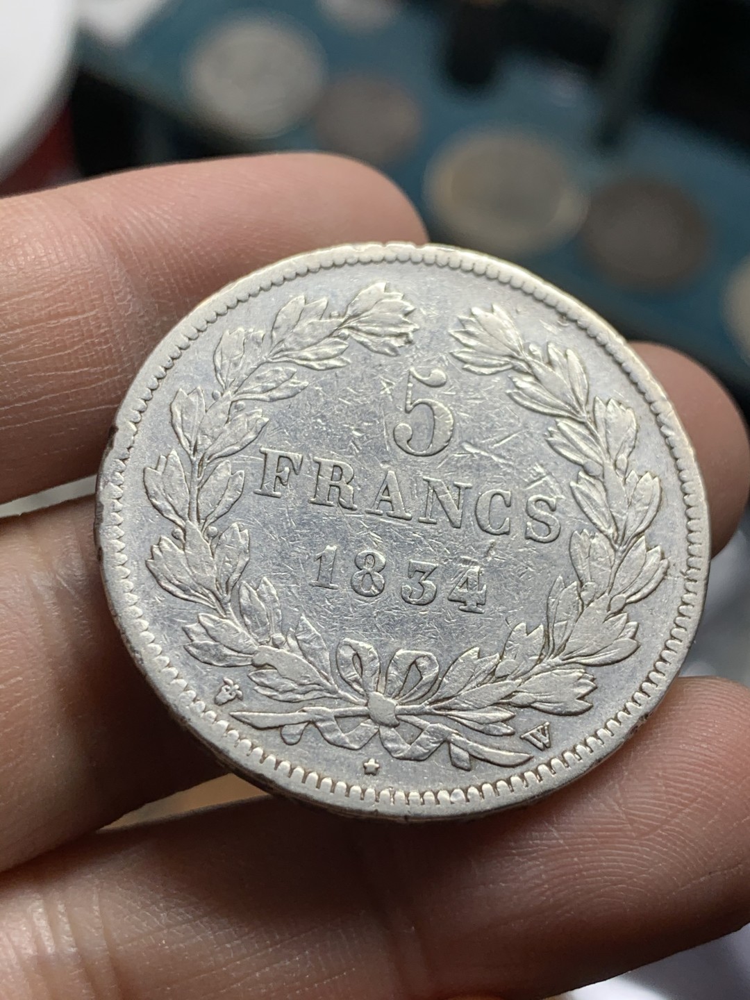 《竞宝斋》第49场-本周日，周一2场连拍（全场不限金额包邮） 1834年法国菲利普斯一世5法郎银币  品如图