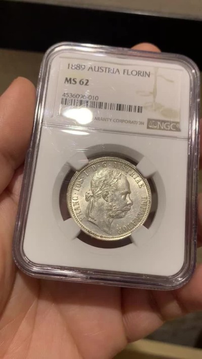 《竞宝斋》第49场-本周日，周一2场连拍（全场不限金额包邮） NGC-MS62 奥匈帝国-1889-弗朗茨一世-弗洛林