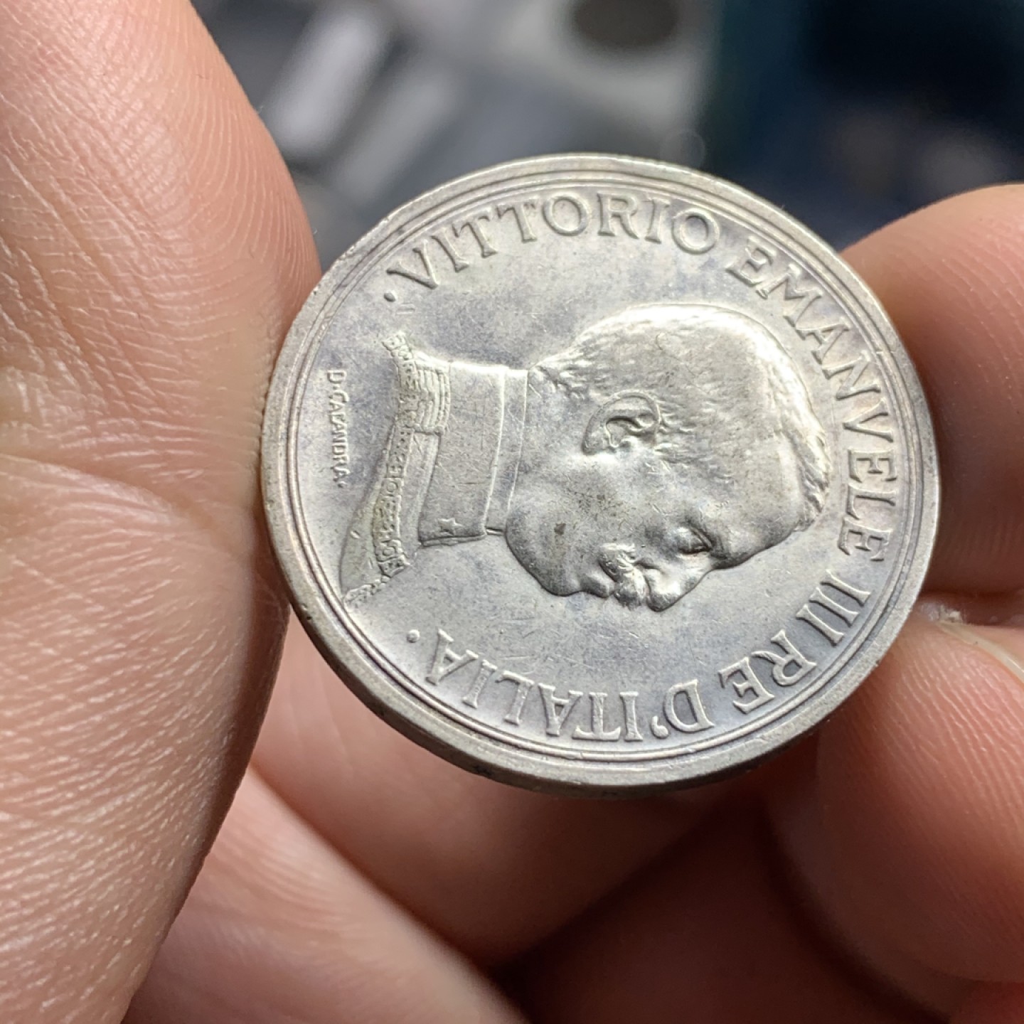 《竞宝斋》第49场-本周日，周一2场连拍（全场不限金额包邮） 意大利 1915年 马车 2里拉 银币 热门品种  细节非常的好