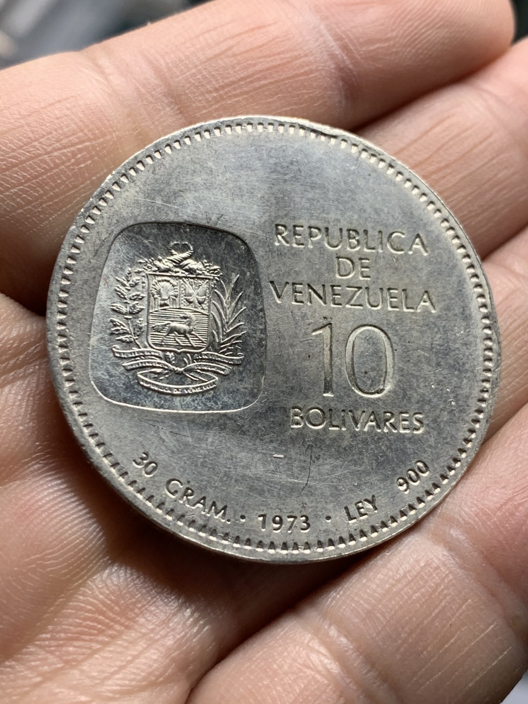 《竞宝斋》第49场-本周日，周一2场连拍（全场不限金额包邮） 委内瑞拉1973年西蒙玻利瓦尔10波利瓦30克大银币