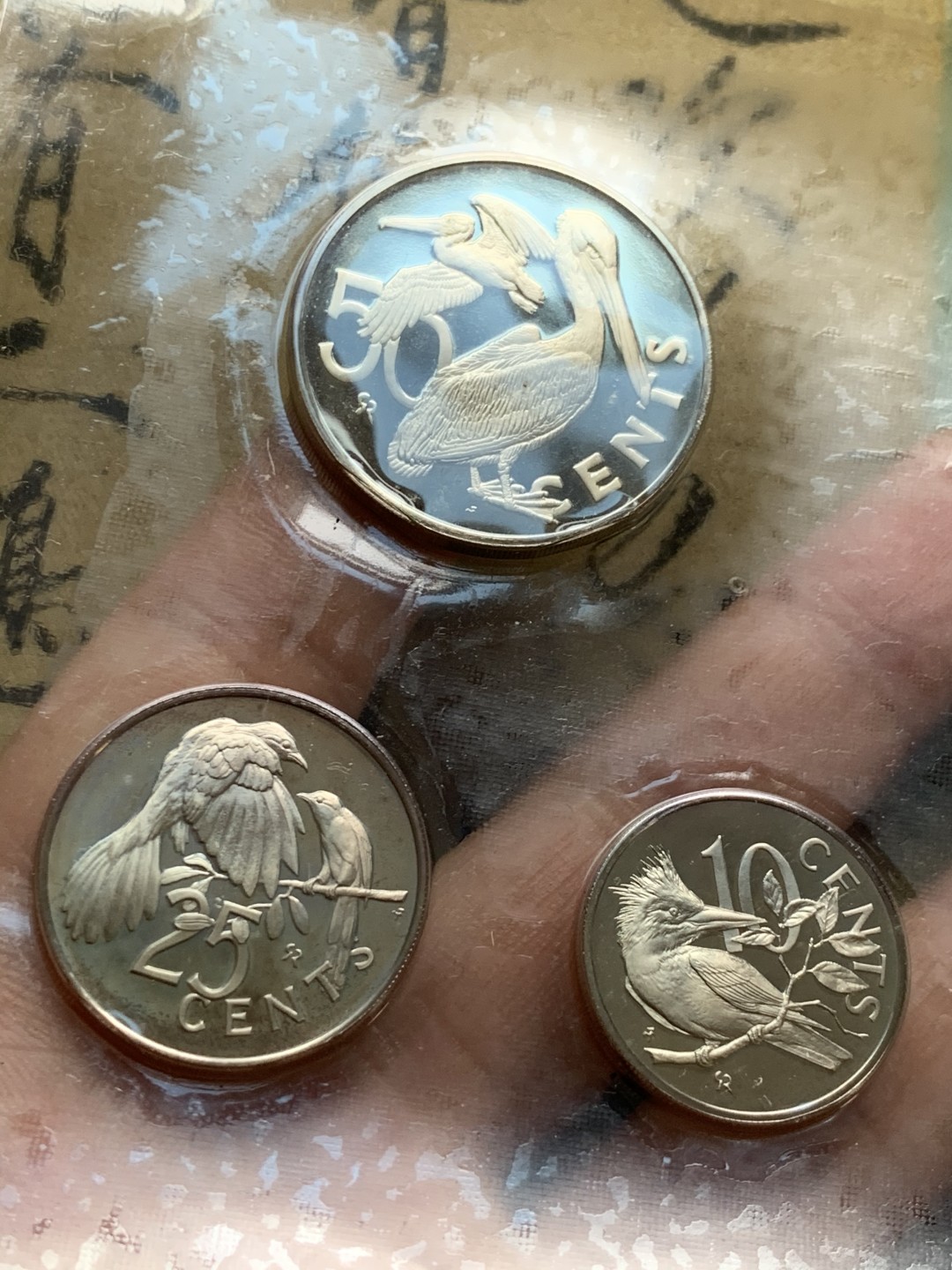 《竞宝斋》第49场-本周日，周一2场连拍（全场不限金额包邮） 英属 维京群岛  1973年 盒装 6枚装套币  含一枚25.7克925大银币  原封未氧化 状态一流