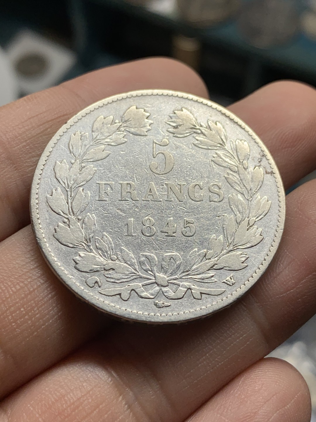 《竞宝斋》第49场-本周日，周一2场连拍（全场不限金额包邮） 1845年法国菲利普斯一世5法郎银币