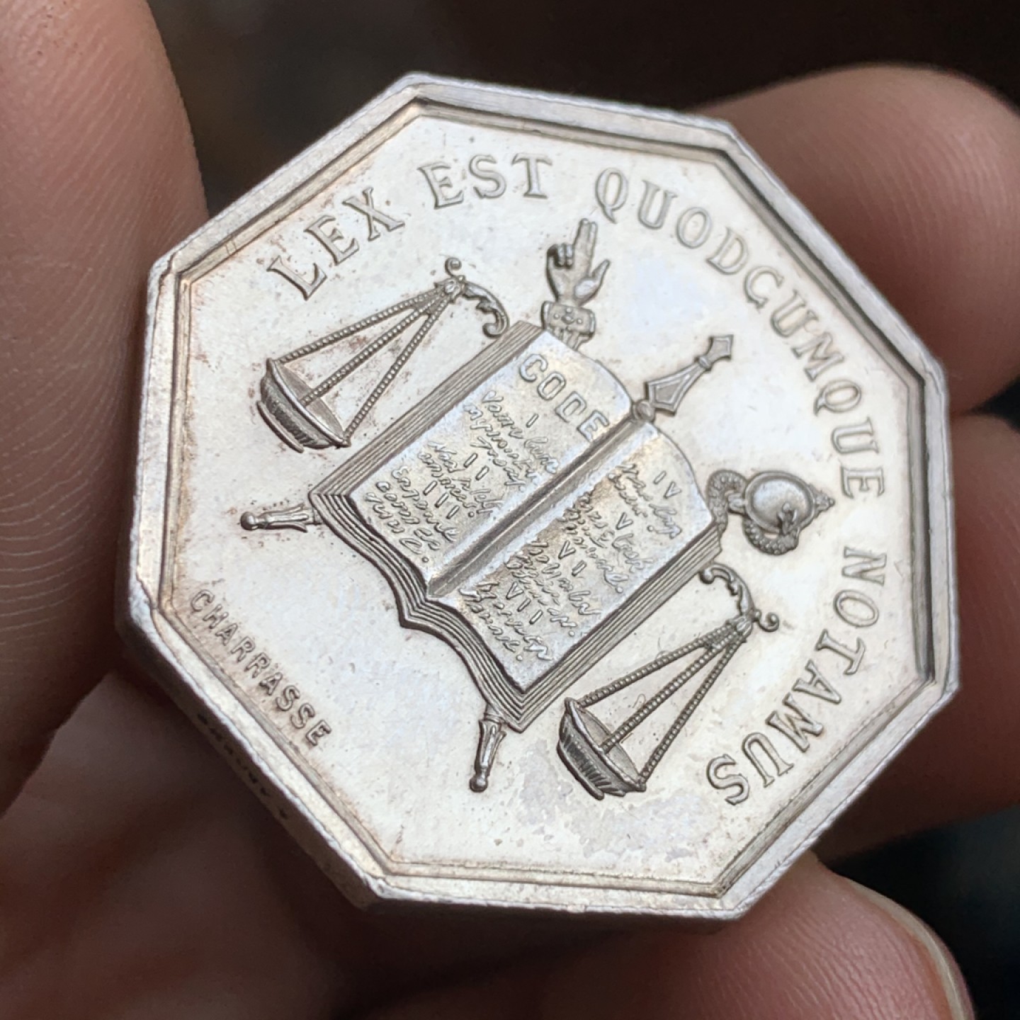 《竞宝斋》第49场-本周日，周一2场连拍（全场不限金额包邮） 法国 1860-1879年 公证人 八银质代币 对角35.3mm 重14.5克 大规格  不多见的品种 蜜蜂边铭+银标