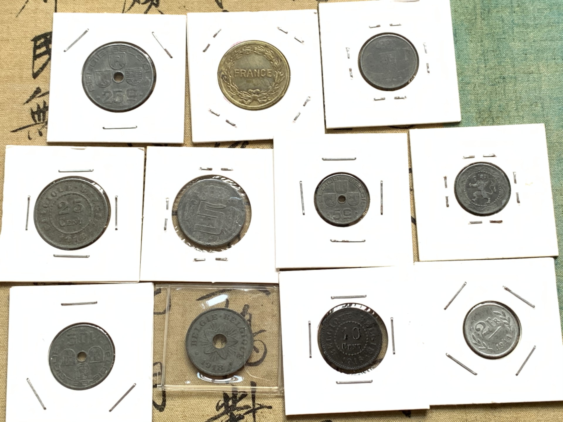 《竞宝斋》第49场-本周日，周一2场连拍（全场不限金额包邮） 一战二战德占比利时一套锌币铜币11枚 战争期间铜镍稀缺，只能用锌来替代铸币材料