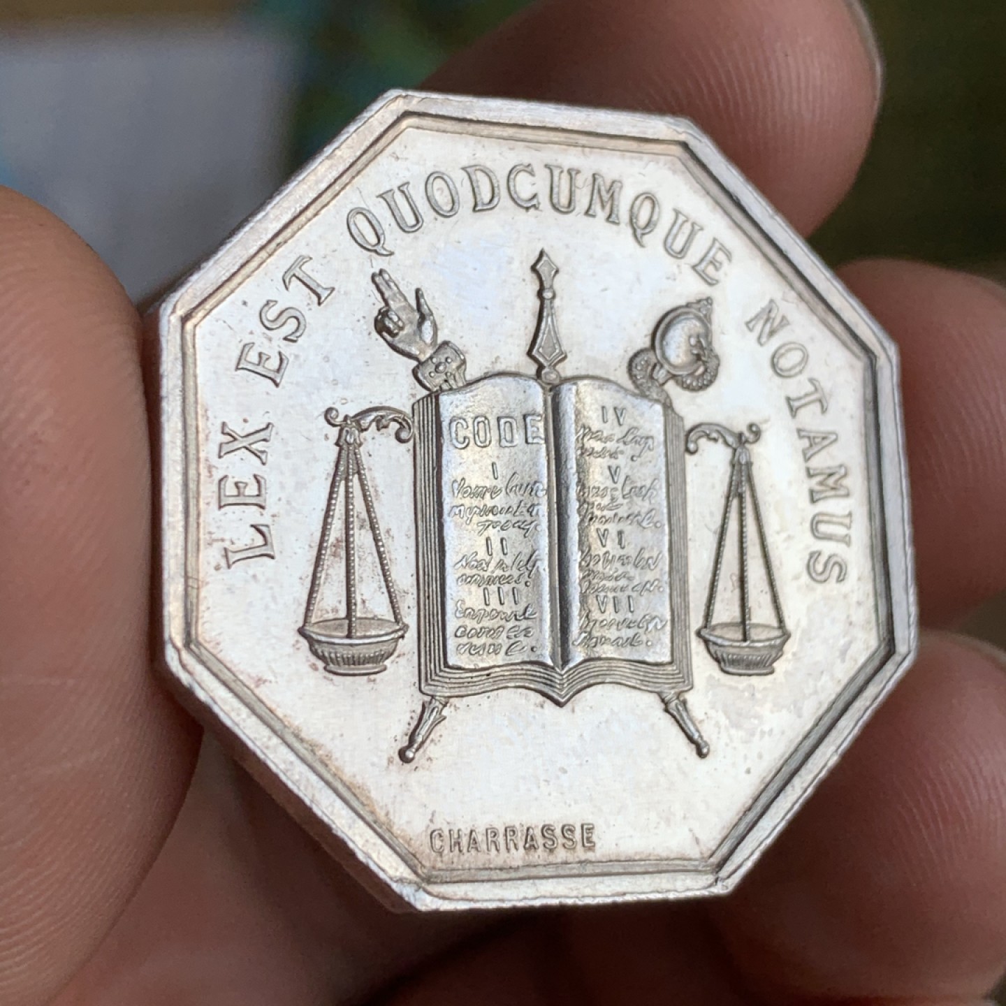 《竞宝斋》第49场-本周日，周一2场连拍（全场不限金额包邮） 法国 1860-1879年 公证人 八银质代币 对角35.3mm 重14.5克 大规格  不多见的品种 蜜蜂边铭+银标