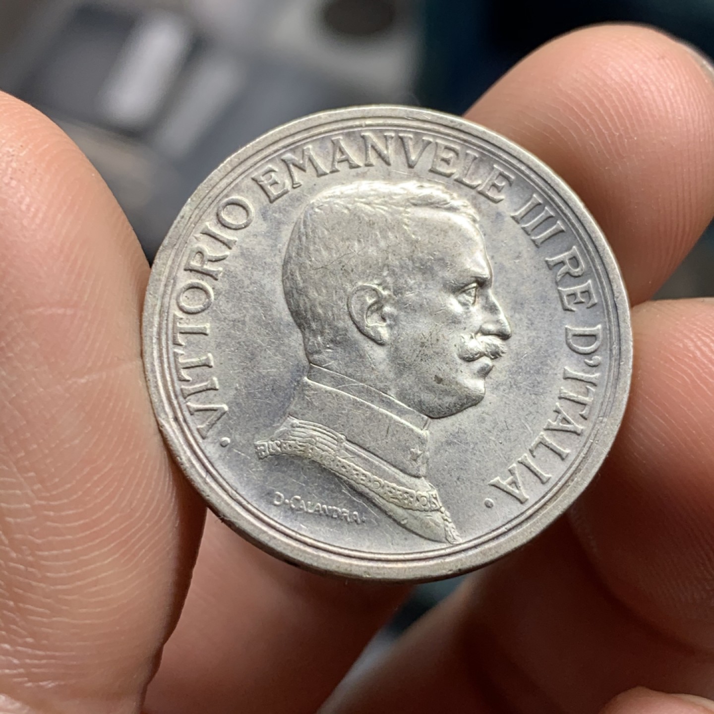 《竞宝斋》第49场-本周日，周一2场连拍（全场不限金额包邮） 意大利 1915年 马车 2里拉 银币 热门品种  细节非常的好