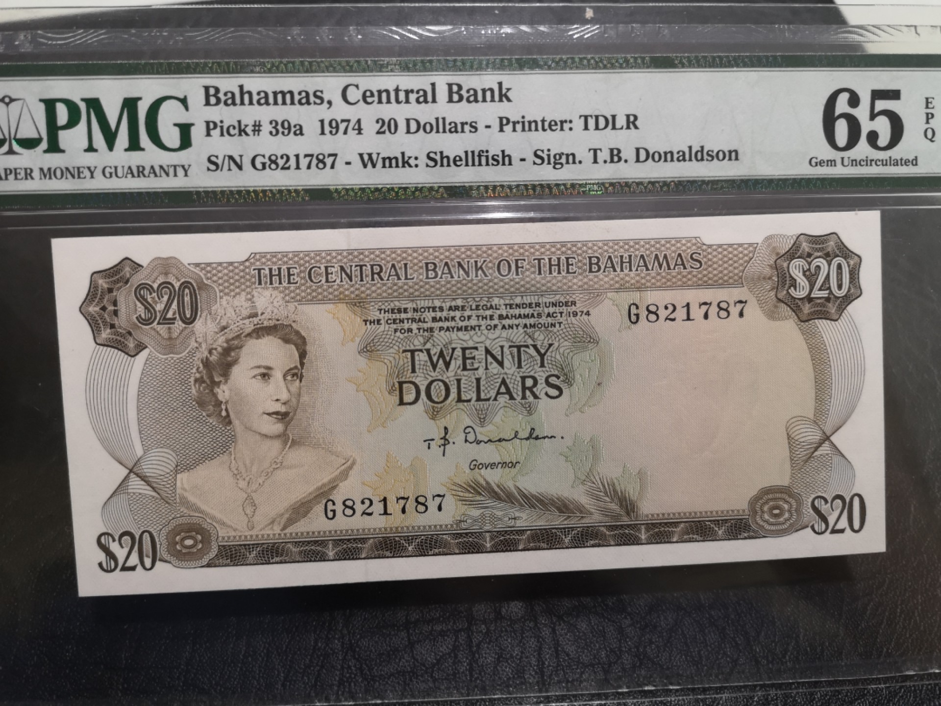 《外钞收藏家》第一百七十五期拍卖 1974年巴哈马20刀 PMG65 稀少