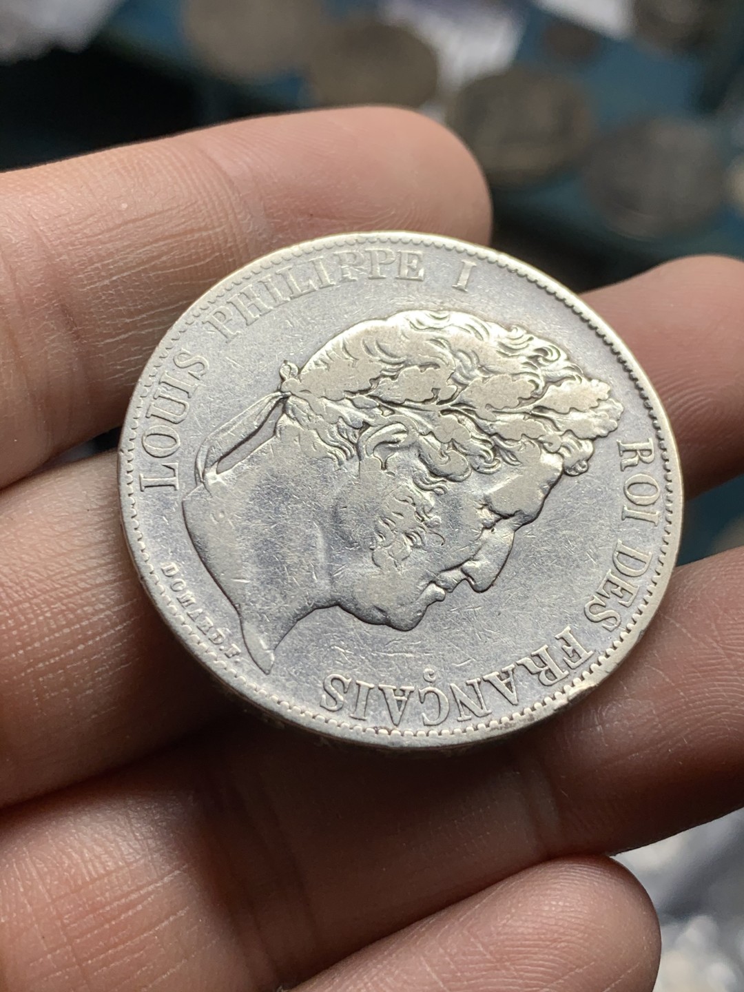 《竞宝斋》第49场-本周日，周一2场连拍（全场不限金额包邮） 1845年法国菲利普斯一世5法郎银币