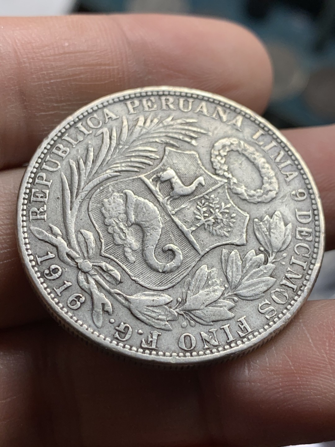 《竞宝斋》第49场-本周日，周一2场连拍（全场不限金额包邮） 1916年秘鲁共和国女神1索尔大银币