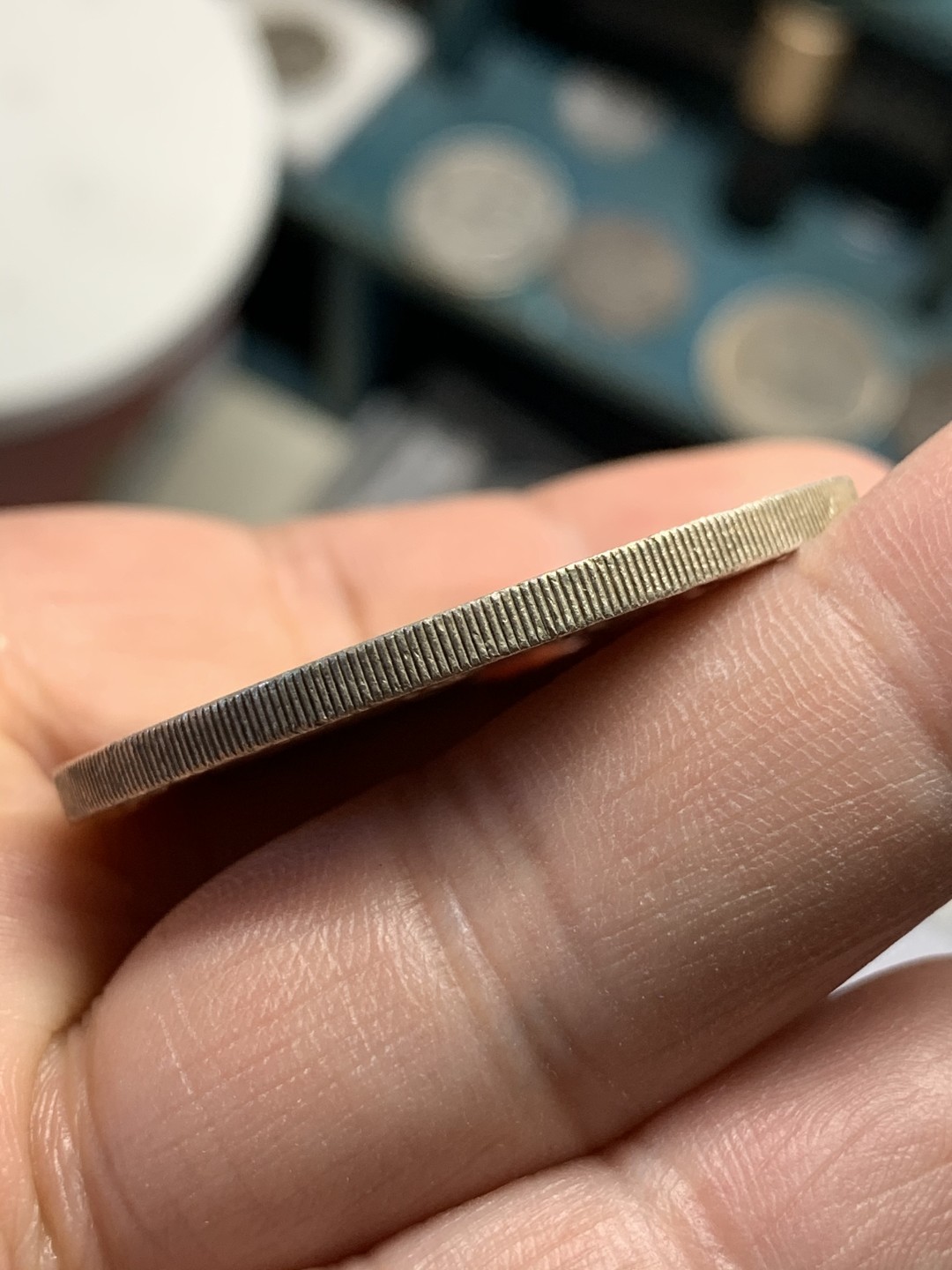 《竞宝斋》第49场-本周日，周一2场连拍（全场不限金额包邮） 特立尼亚多巴哥1972年帆船盾徽 10元 原光大银币 35.5克