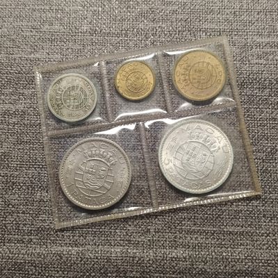 0起1加-纯粹捡漏拍-79场免佣包邮全托管场 - 葡属澳门5枚套币-含1枚银币