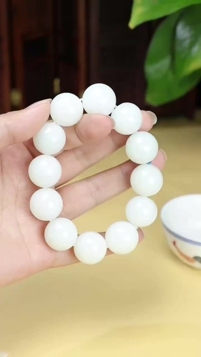 羊脂白玉雕刻【珠圆玉润】手串