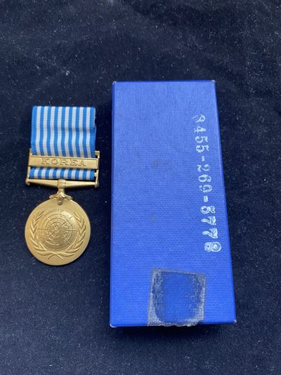 盛世勋华——号角文化勋章专场拍卖第16期 - 联合国朝鲜战争奖章英文版 带原盒