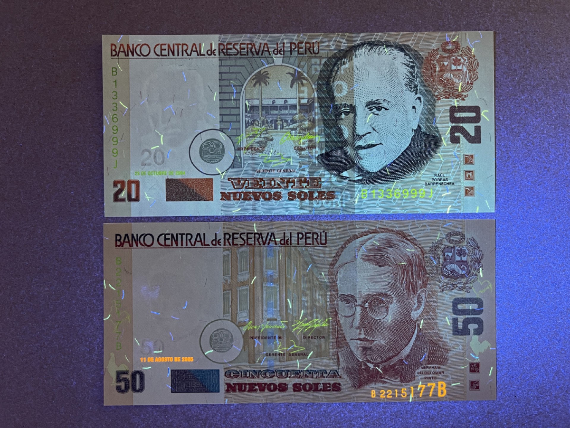 《张总收藏》56期——外币精品小场(拍品增加中) 秘鲁20、50索尔2张 UNC 2004年 20的是豹子号