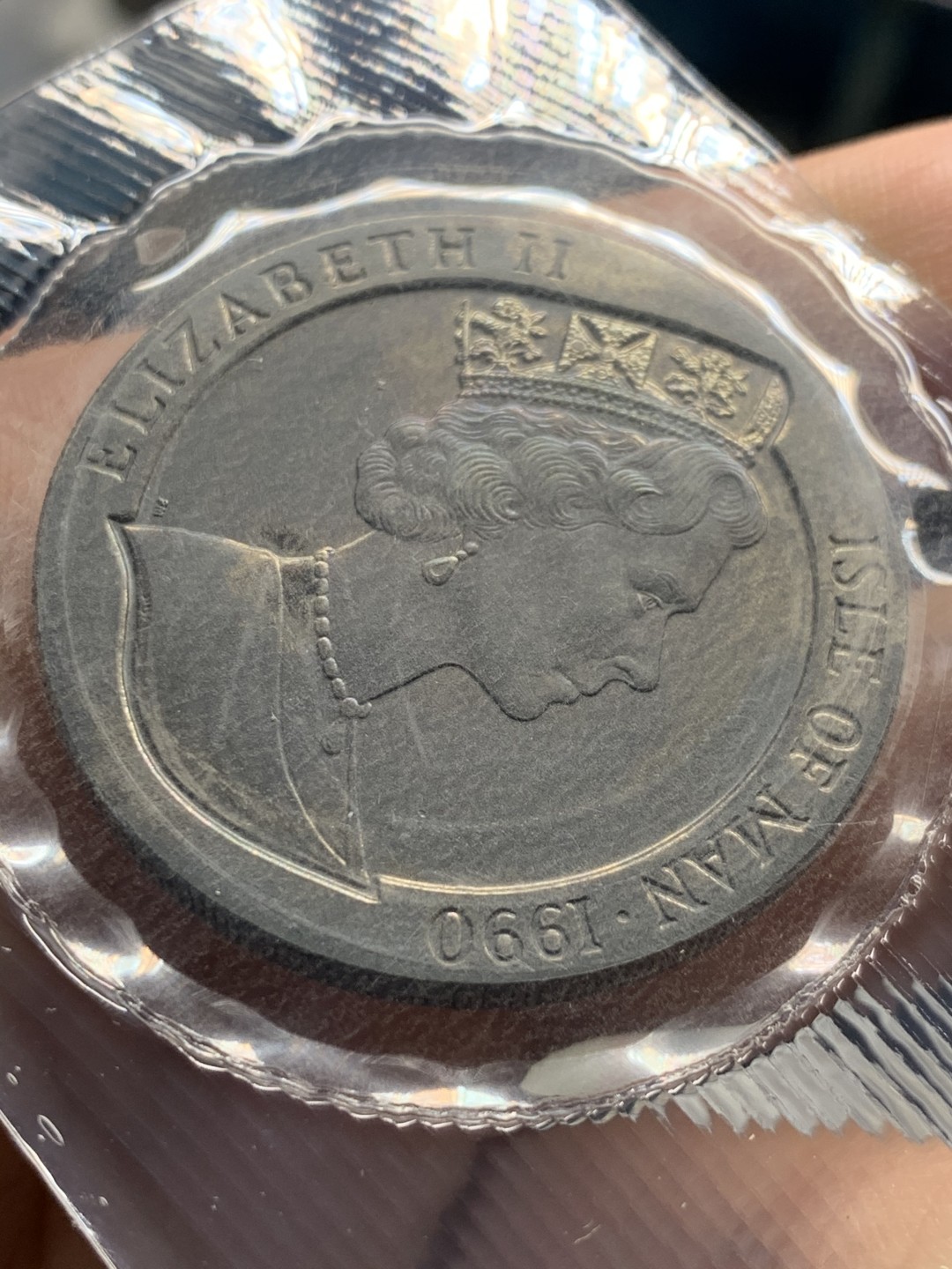 《竞宝斋》第51场-本周日，周一2场连拍（全场不限金额包邮） 1990年马恩岛黑便士镍币原包装 