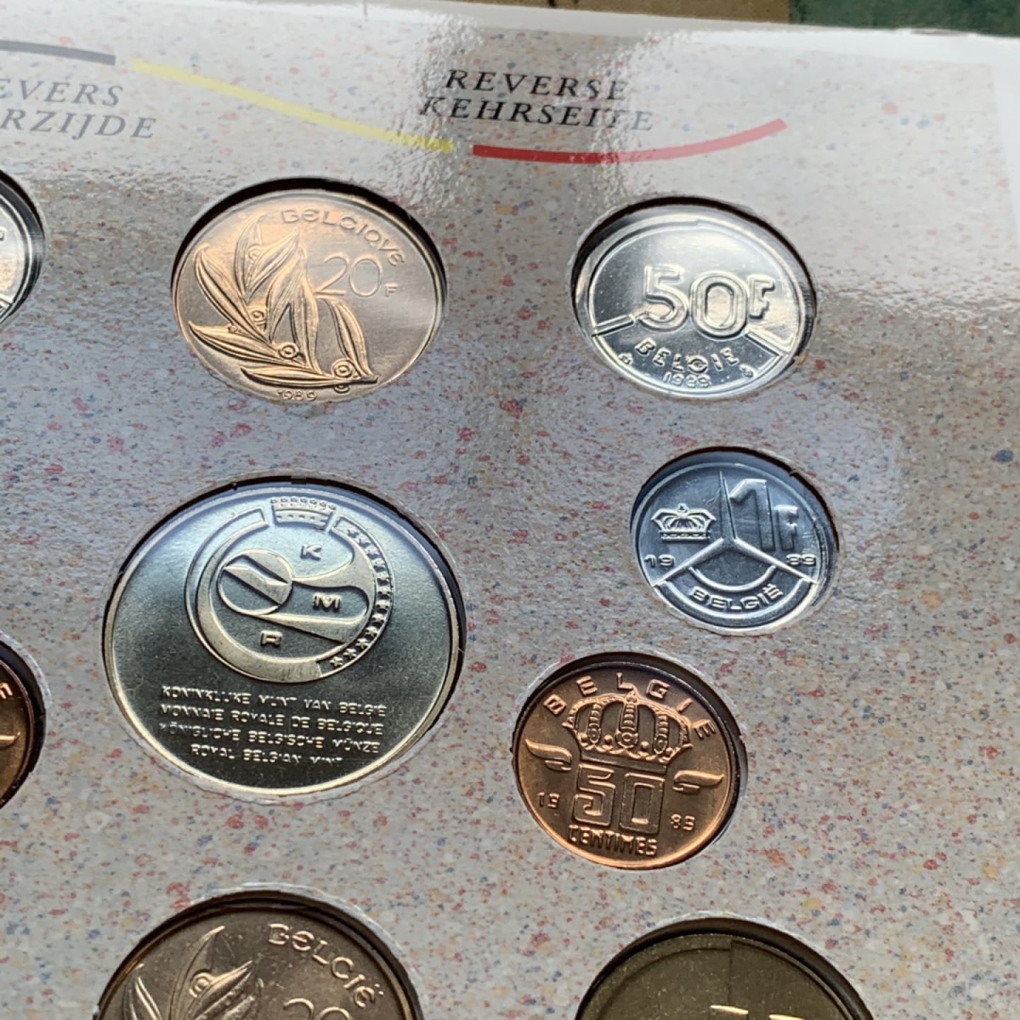《竞宝斋》第51场-本周日，周一2场连拍（全场不限金额包邮） 比利时1989年清年份官方原装套币BU 50分-50法郎双语版本共10枚 克劳斯编号MS1