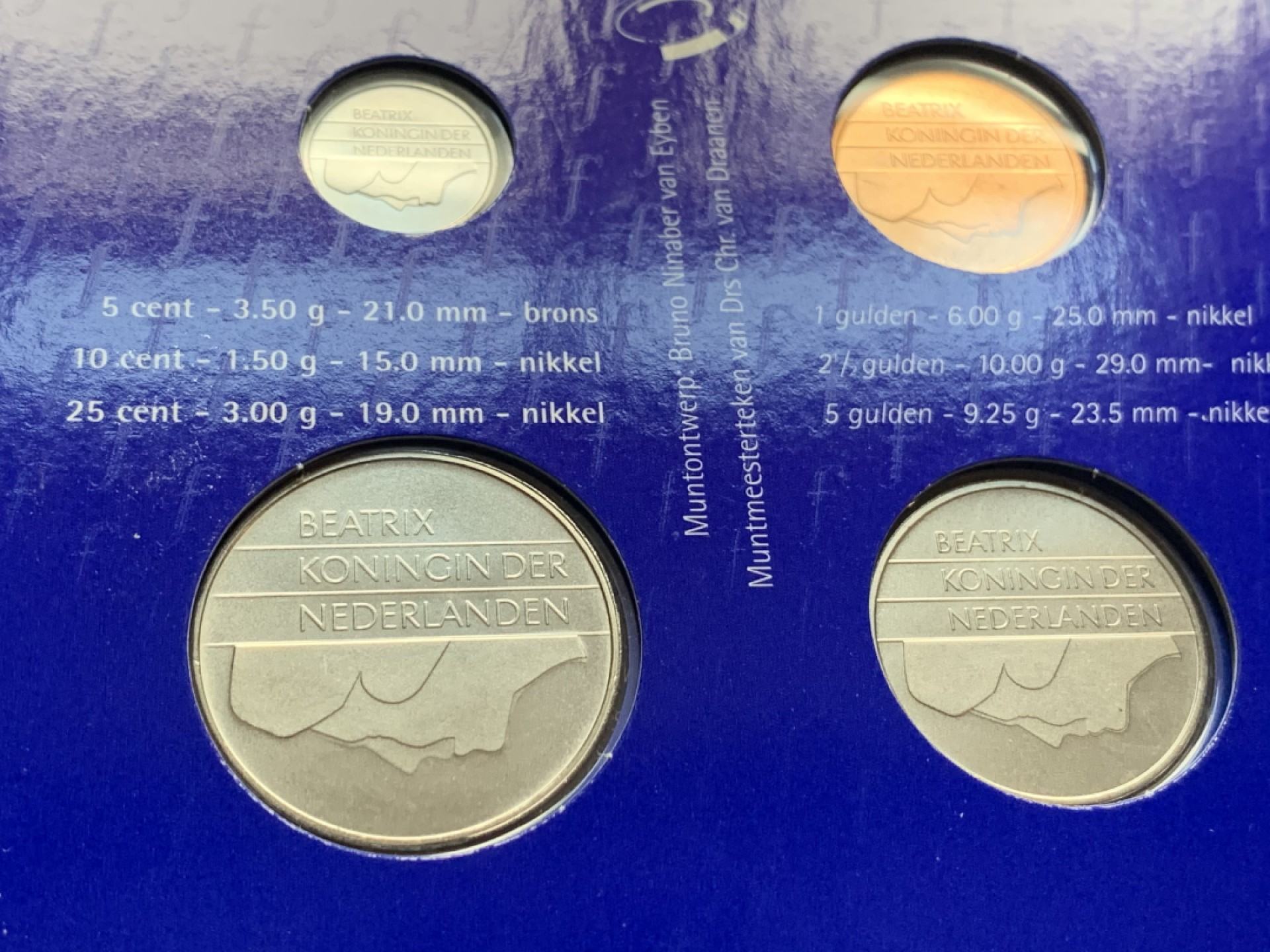 《竞宝斋》第51场-本周日，周一2场连拍（全场不限金额包邮） 荷兰1980年+1999年清年份官方原装套币各一套UNC-BU 全面值年份一步到位 6枚+6枚 