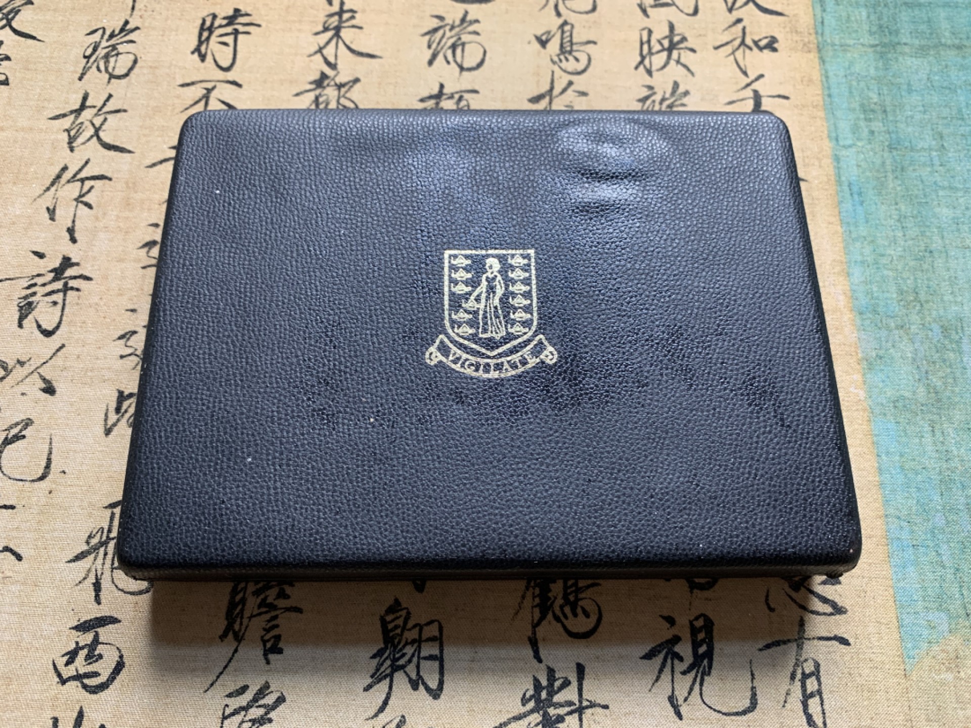 《竞宝斋》第51场-本周日，周一2场连拍（全场不限金额包邮） 原盒证书 维京群岛 1974年 鸟类 6枚套 富兰克林造币厂 精制纪念币 最大枚是银币