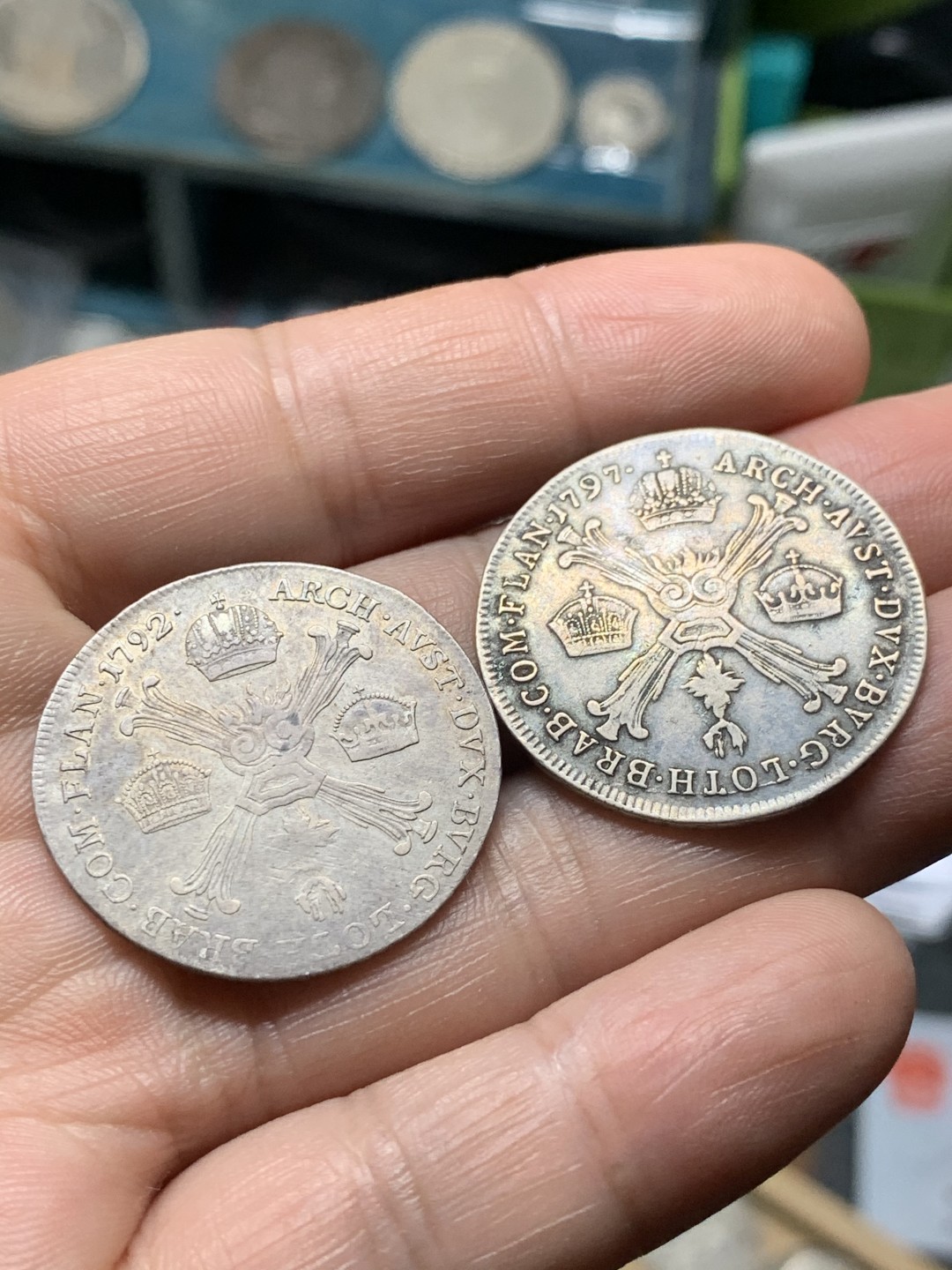 《竞宝斋》第51场-本周日，周一2场连拍（全场不限金额包邮） （两枚一组）奥属尼德兰利奥波德和弗兰茨一世1/4泰勒2枚