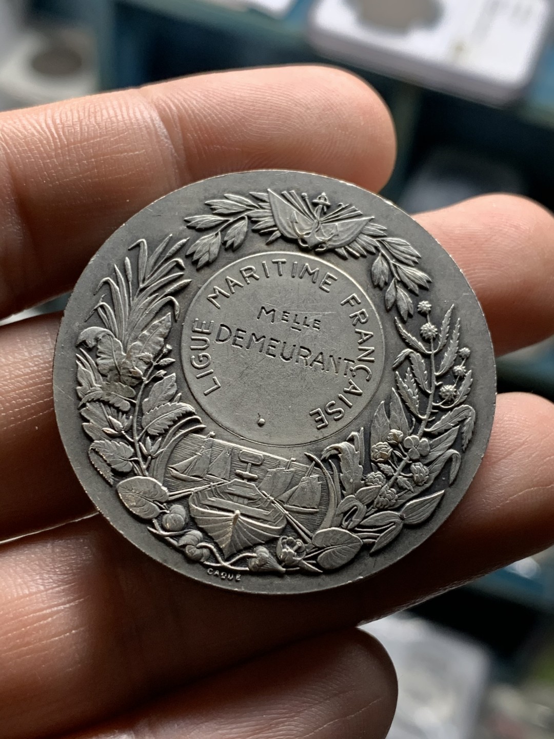 《竞宝斋》第51场-本周日，周一2场连拍（全场不限金额包邮） 法国 D.D作品 法兰西女神 镀银铜章 40.9mm 35.9克  状态不错