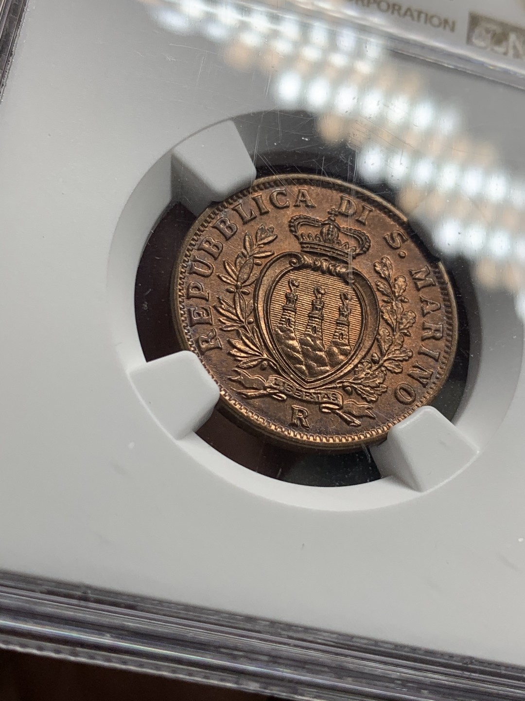 《竞宝斋》第51场-本周日，周一2场连拍（全场不限金额包邮） NGC MS64RB 1936 圣马力诺10分  铜币