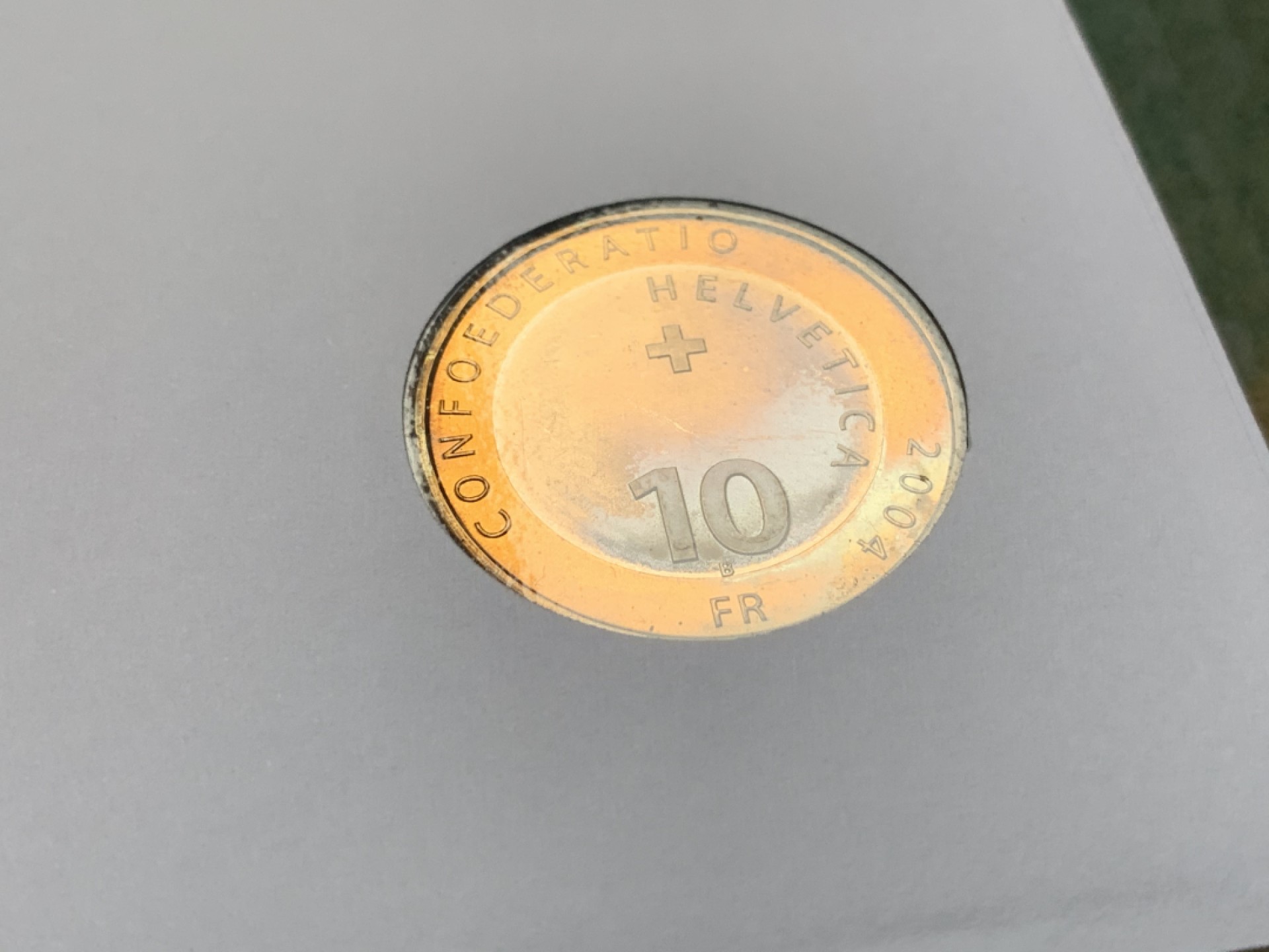 《竞宝斋》第51场-本周日，周一2场连拍（全场不限金额包邮） 2004年瑞士10法郎马特洪峰邮币封双色币