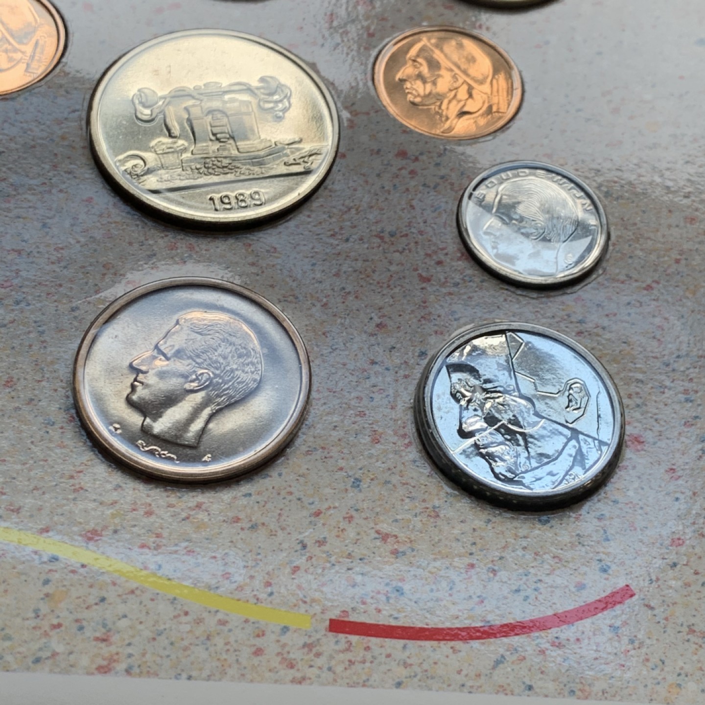 《竞宝斋》第51场-本周日，周一2场连拍（全场不限金额包邮） 比利时1989年清年份官方原装套币BU 50分-50法郎双语版本共10枚 克劳斯编号MS1