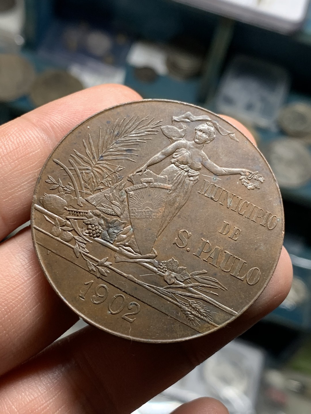 《竞宝斋》第51场-本周日，周一2场连拍（全场不限金额包邮） 法国 1902年 大头妹 铜章 46.4mm 41.4克 