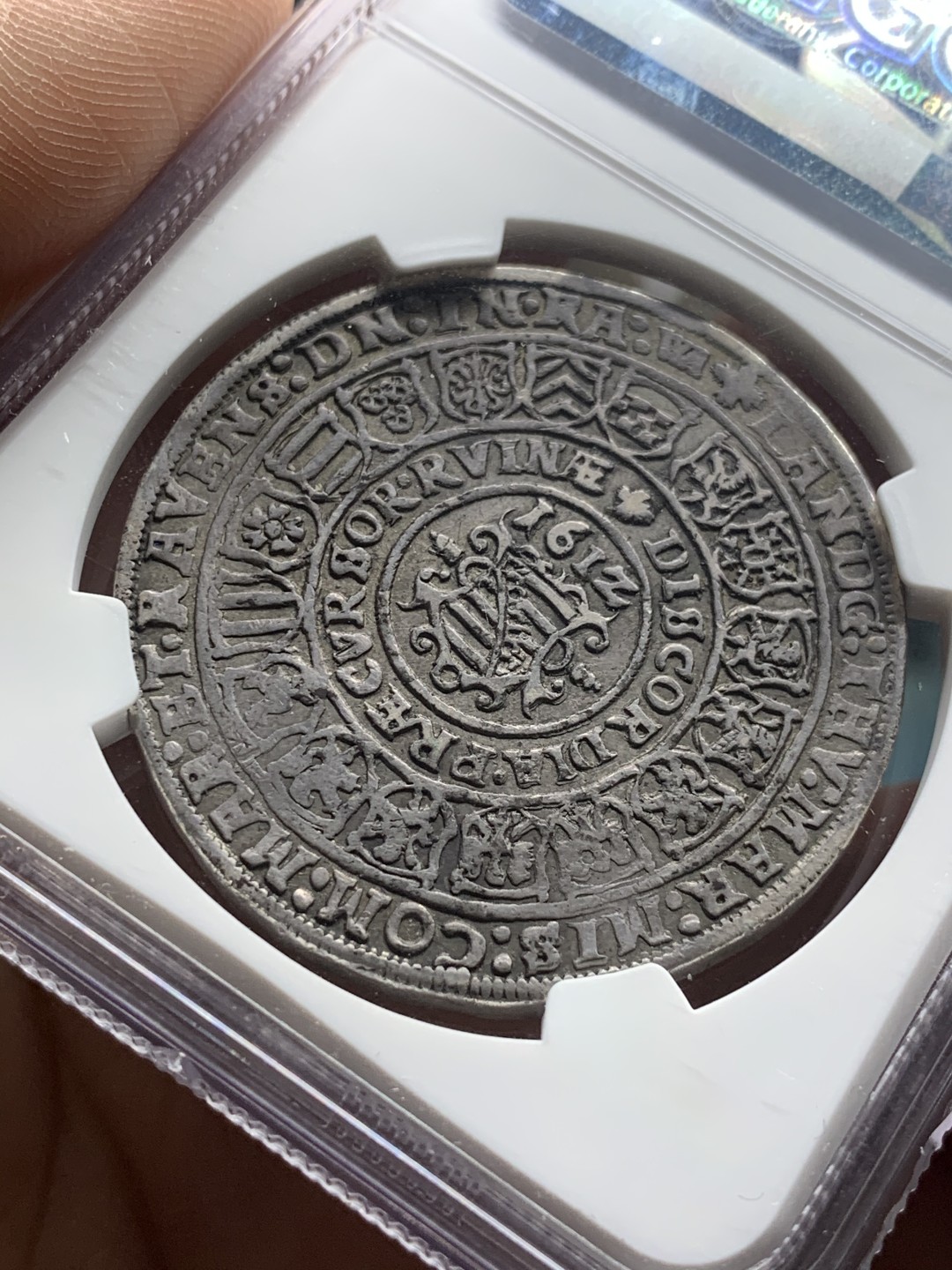 《竞宝斋》第51场-本周日，周一2场连拍（全场不限金额包邮） （NGC唯一冠军分） NGC XF45 1612年德国萨克森老泰勒 传说中的四个老头吹牛皮