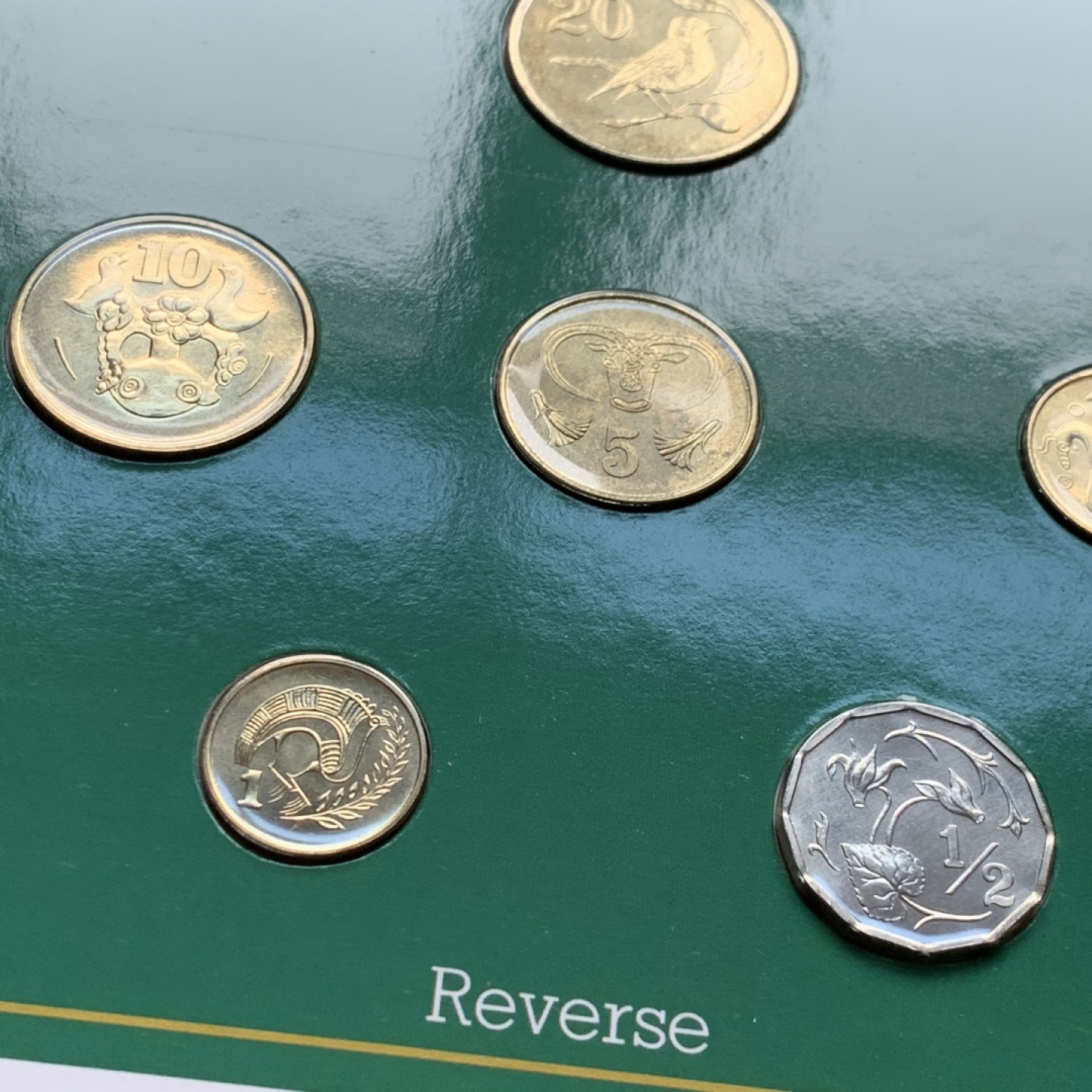 《竞宝斋》第51场-本周日，周一2场连拍（全场不限金额包邮） 塞浦路斯1983年清年份官方原装套币BU 半分-20分6枚全套独年版 克劳斯编号MS16