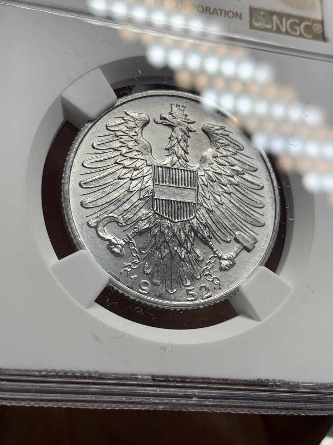 《竞宝斋》第51场-本周日，周一2场连拍（全场不限金额包邮） 奥地利1952年5先令大铝币 NGC MS64亚军分！