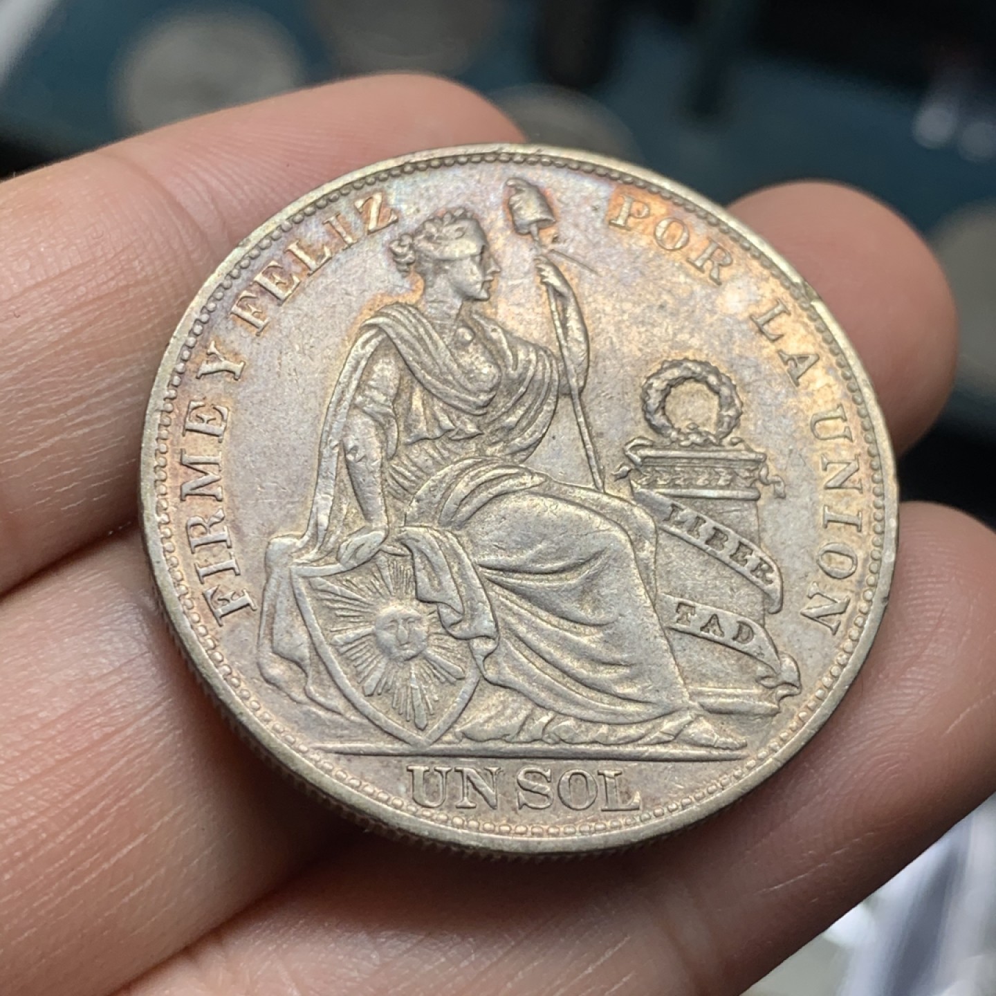 《竞宝斋》第52场-本周日，周一2场连拍（全场不限金额包邮） 1897年秘鲁坐洋、早期高银版、1索尔、好品少见、高点都在、地板干净带彩浆、早期高银版不是后期低银版！