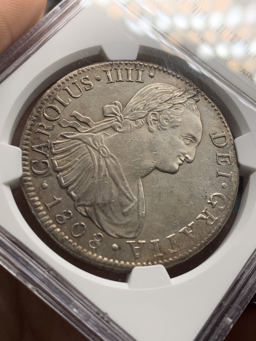 《竞宝斋》第52场-本周日，周一2场连拍（全场不限金额包邮） NGC-AUD  墨西哥双柱 卡洛斯四世  1808  8 里亚尔  原味深打  流银  国外都是200刀起