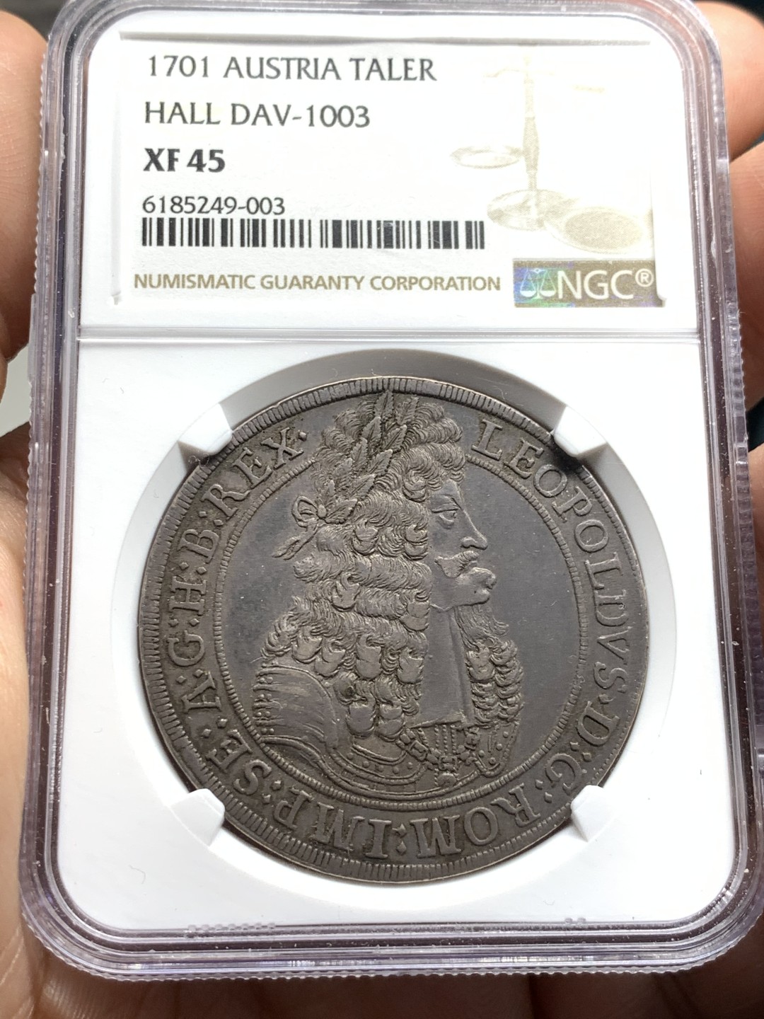 《竞宝斋》第52场-本周日，周一2场连拍（全场不限金额包邮） NGC XF45 神圣罗马帝国 1701年 大波浪 猪嘴 泰勒 银币 打制均匀 状态非常好