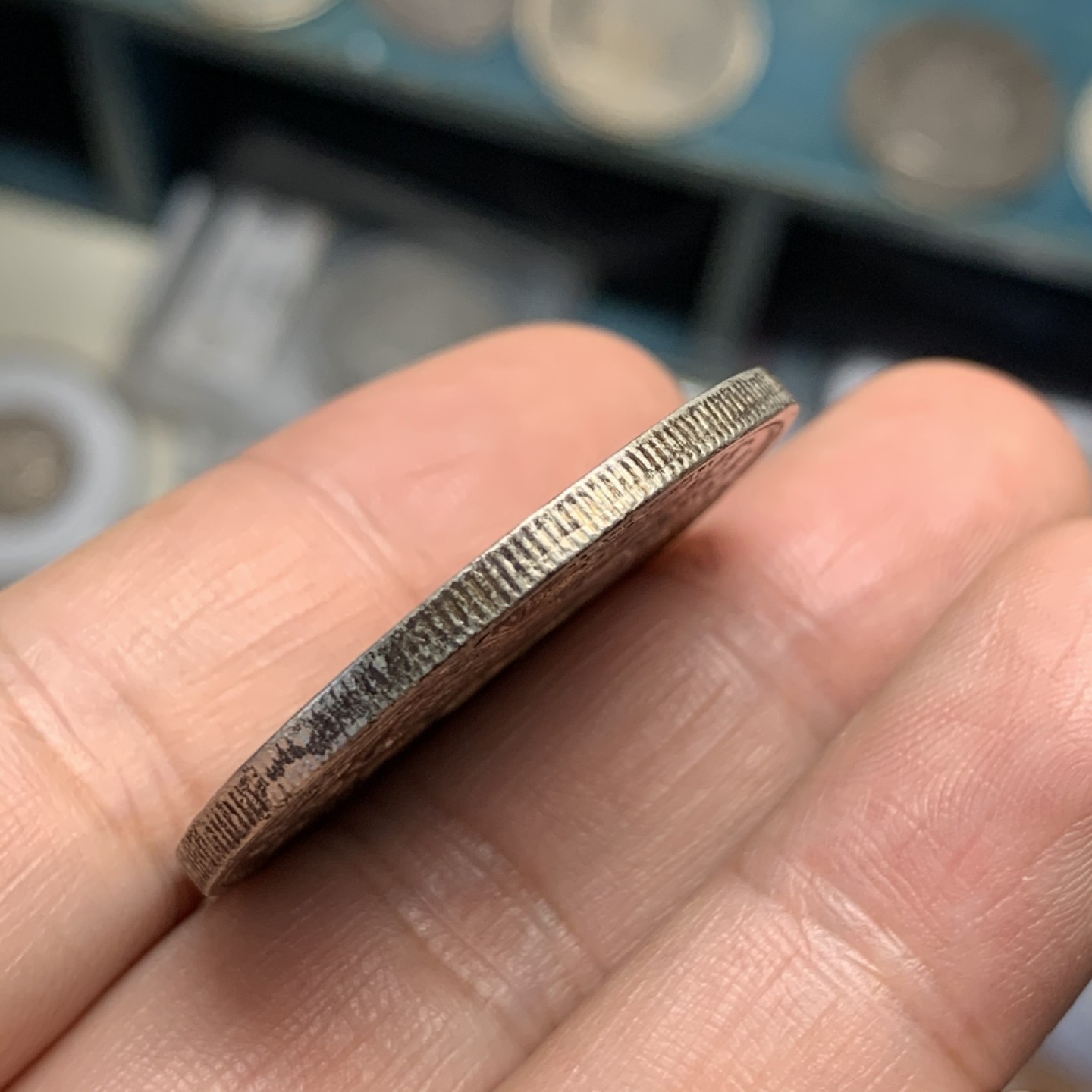 《竞宝斋》第52场-本周日，周一2场连拍（全场不限金额包邮） UNC级 波斯1902年恺加王朝5000第纳尔狮子拿刀银币 五彩包浆 