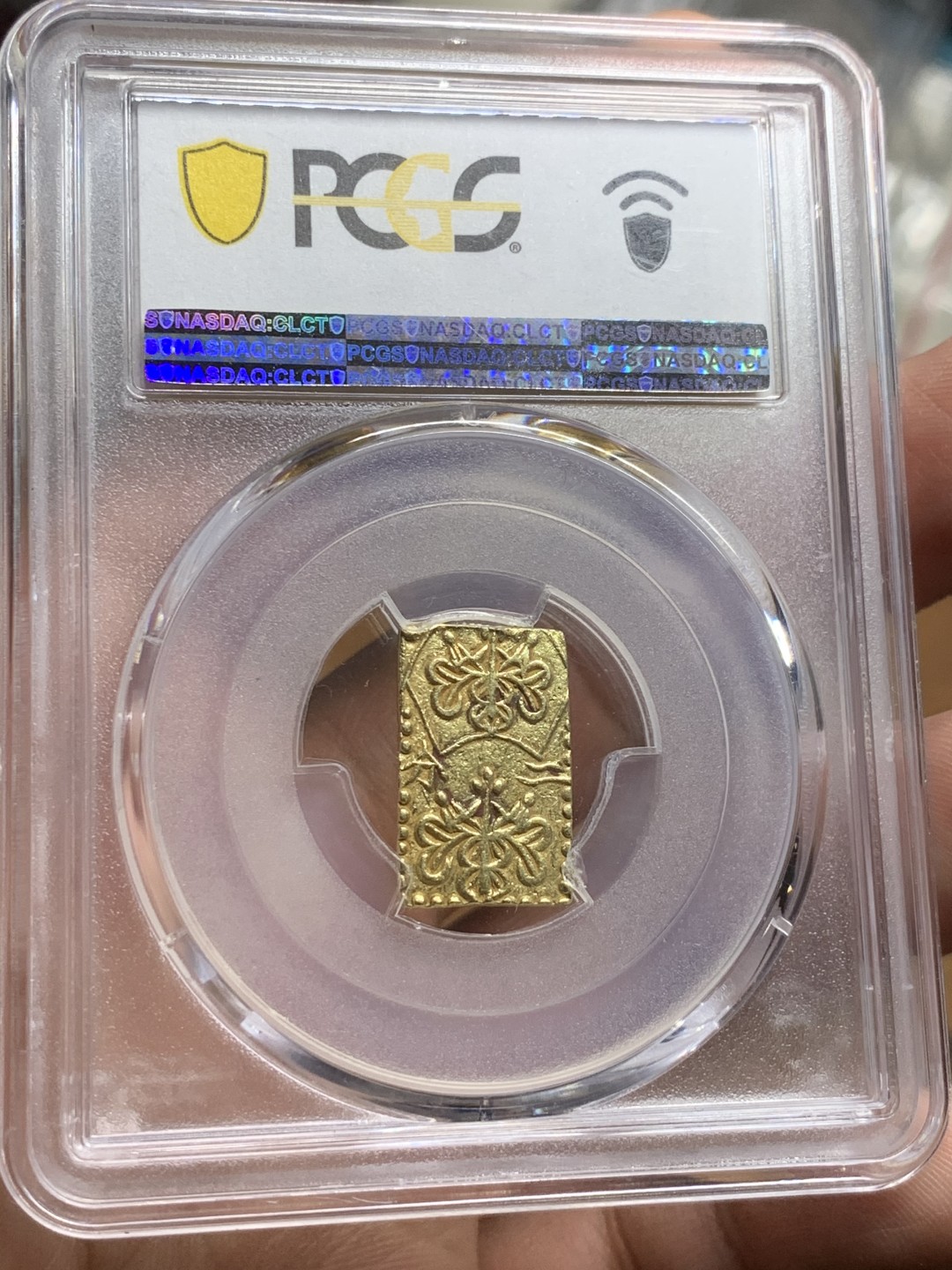 《竞宝斋》第52场-本周日，周一2场连拍（全场不限金额包邮） PCGS MS62 日本万延二分金明治型 冠军分，金黄状态非常好