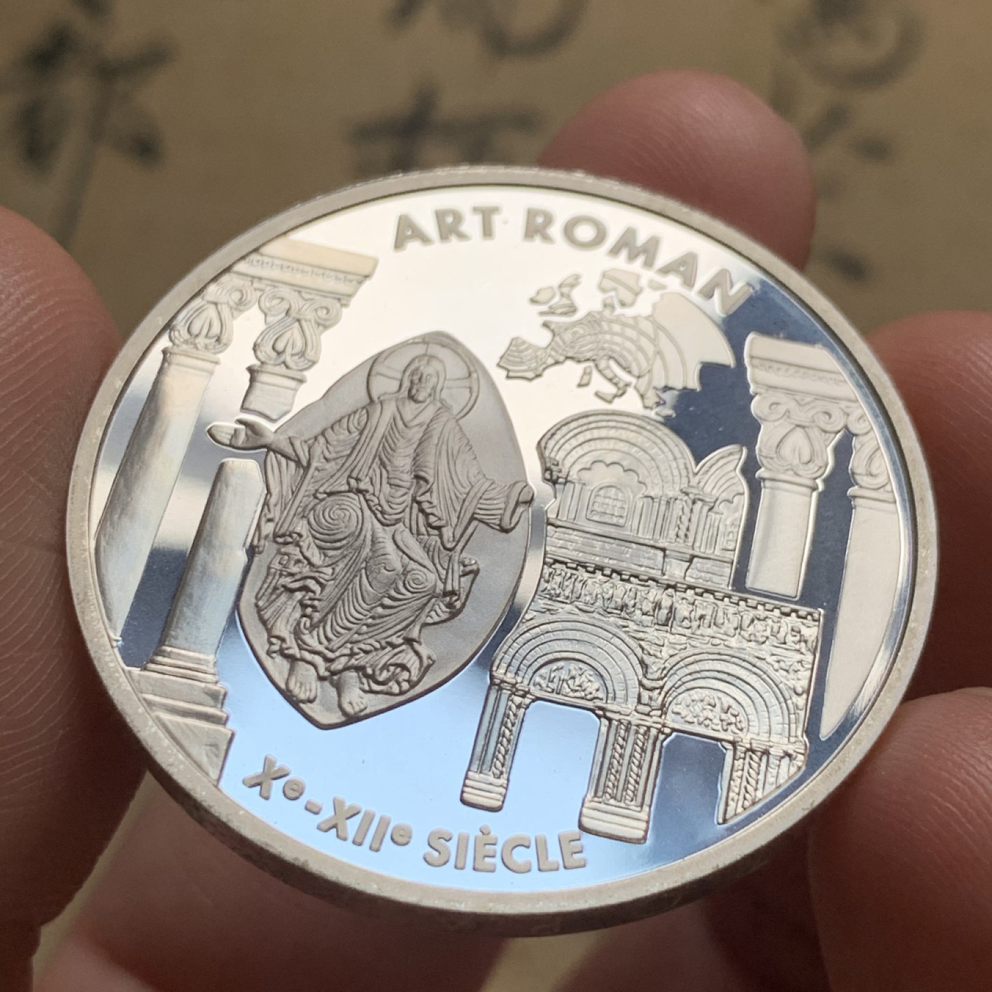 《竞宝斋》第52场-本周日，周一2场连拍（全场不限金额包邮） PF级 法国1999年欧元纪念 银币  背面图案为罗马艺术代表作品 