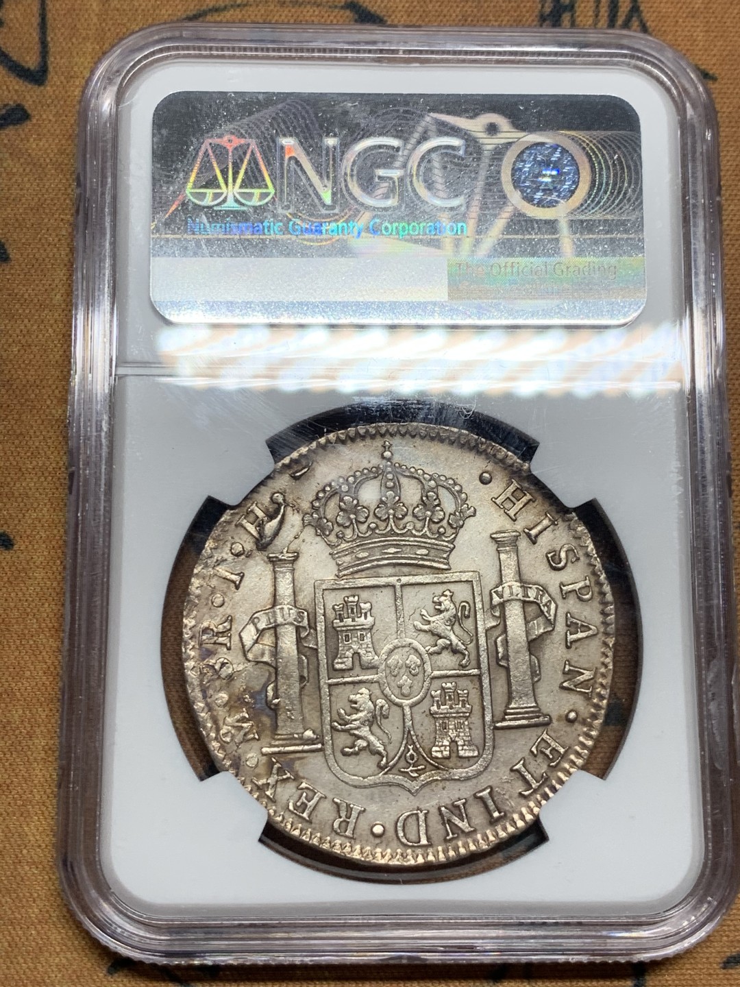 《竞宝斋》第52场-本周日，周一2场连拍（全场不限金额包邮） NGC-AUD  墨西哥双柱 卡洛斯四世  1808  8 里亚尔  原味深打  流银  国外都是200刀起