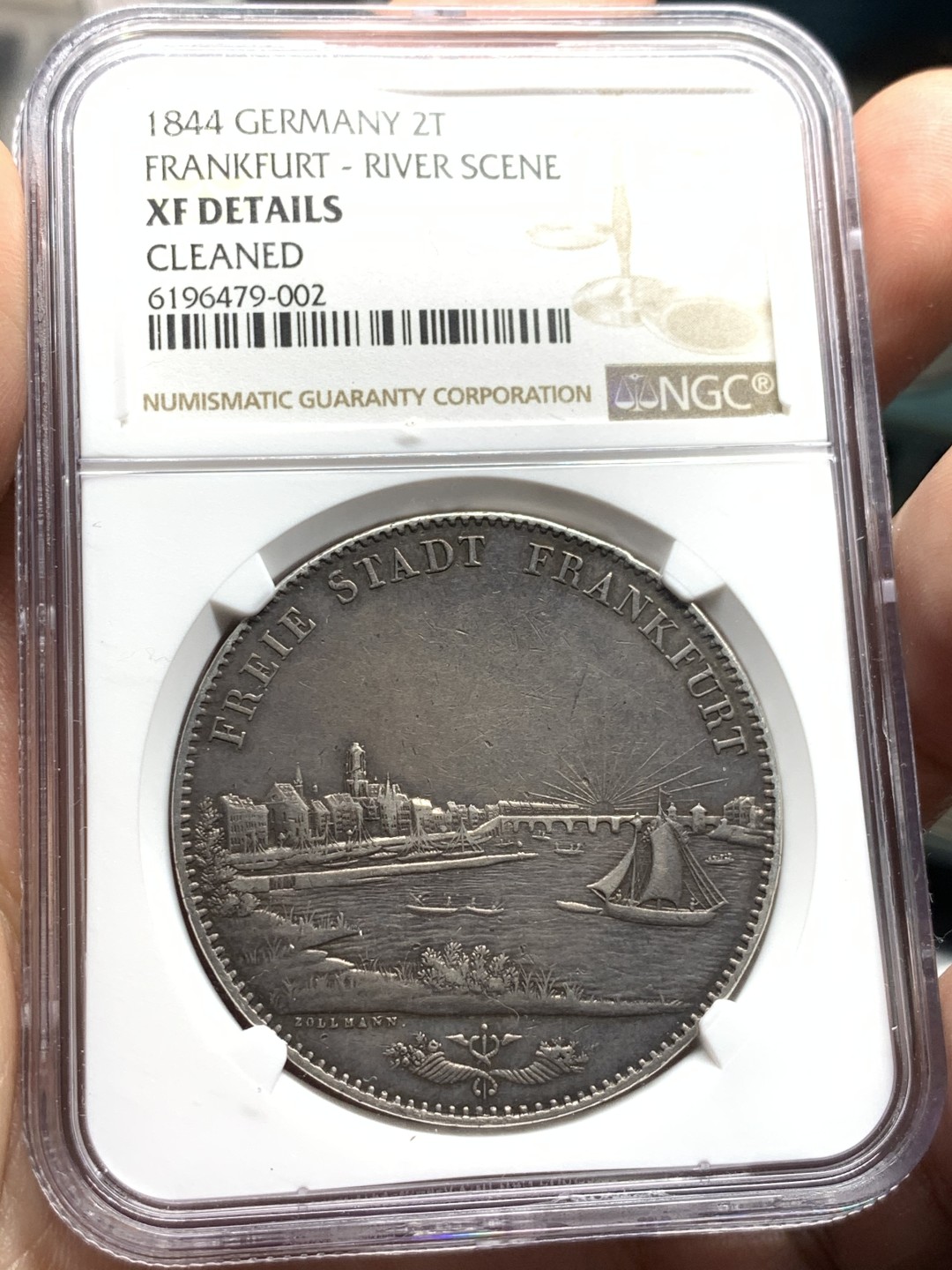 《竞宝斋》第52场-本周日，周一2场连拍（全场不限金额包邮） NGC 评级 德国法兰克福 1844年 2泰勒 景观银币 自然流通 整体温润