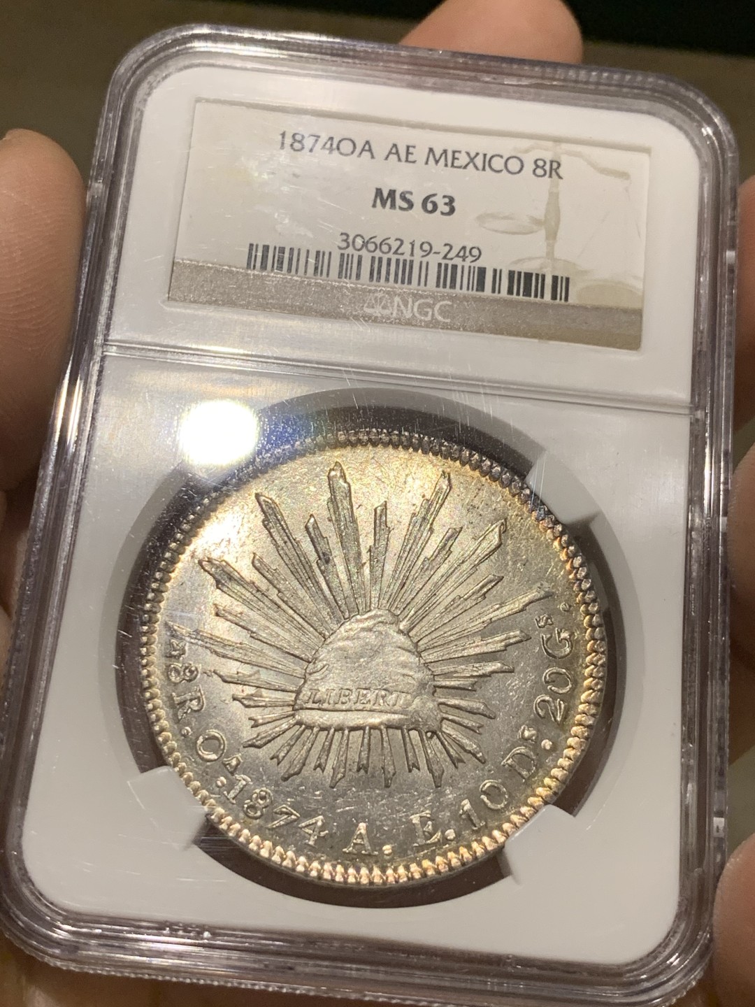 《竞宝斋》第52场-本周日，周一2场连拍（全场不限金额包邮） NGC MS63 稀少OA版 淡彩包浆 墨西哥 鹰洋 银币 难得高分 裸币都是作为XF-AU的存在 很少MS