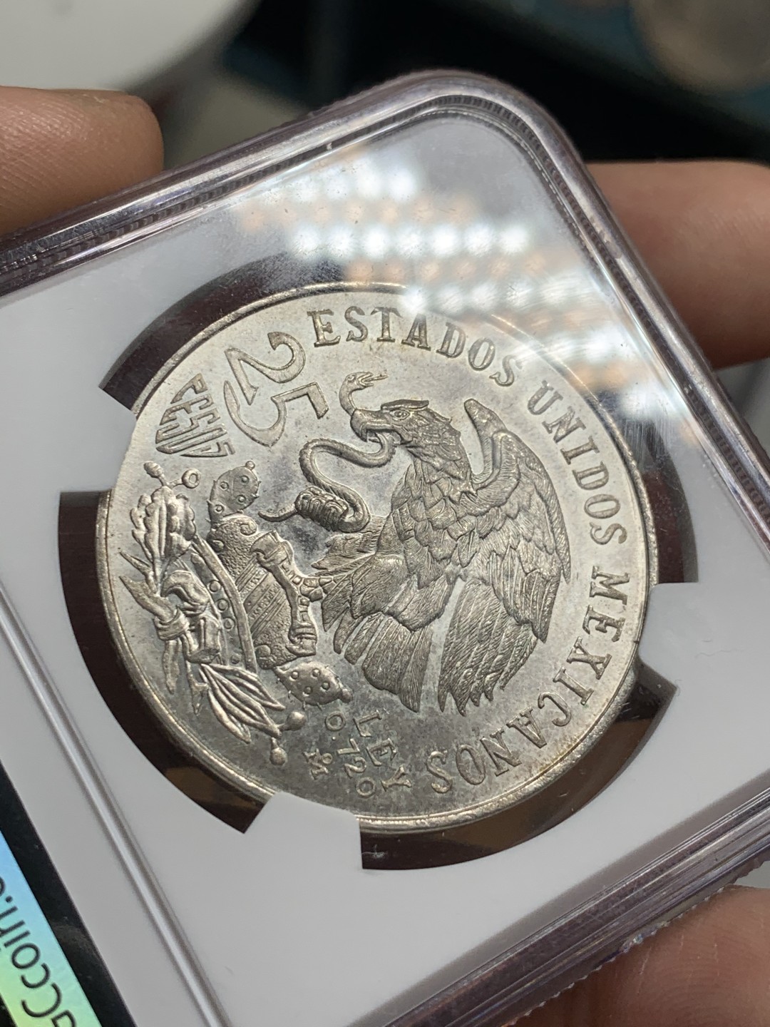 《竞宝斋》第52场-本周日，周一2场连拍（全场不限金额包邮） NGC MS64 墨西哥1968年 25比索 奥运会 纪念银币 铸纹明显 状态佳