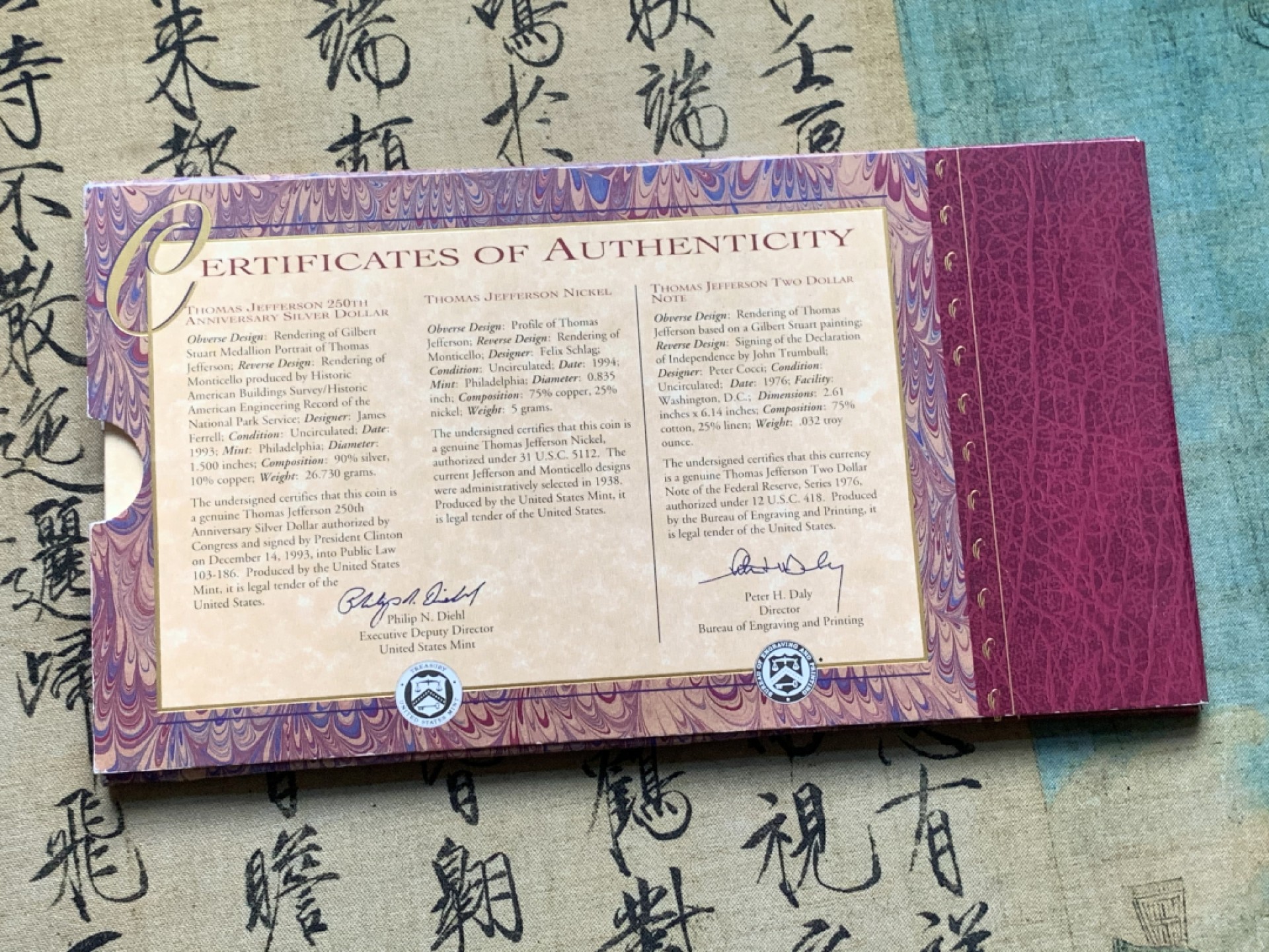 《竞宝斋》第52场-本周日，周一2场连拍（全场不限金额包邮） 卡装 美国1993/94年 杰克逊 1元，25分 和全新1976年2美元纸币一张 罕见