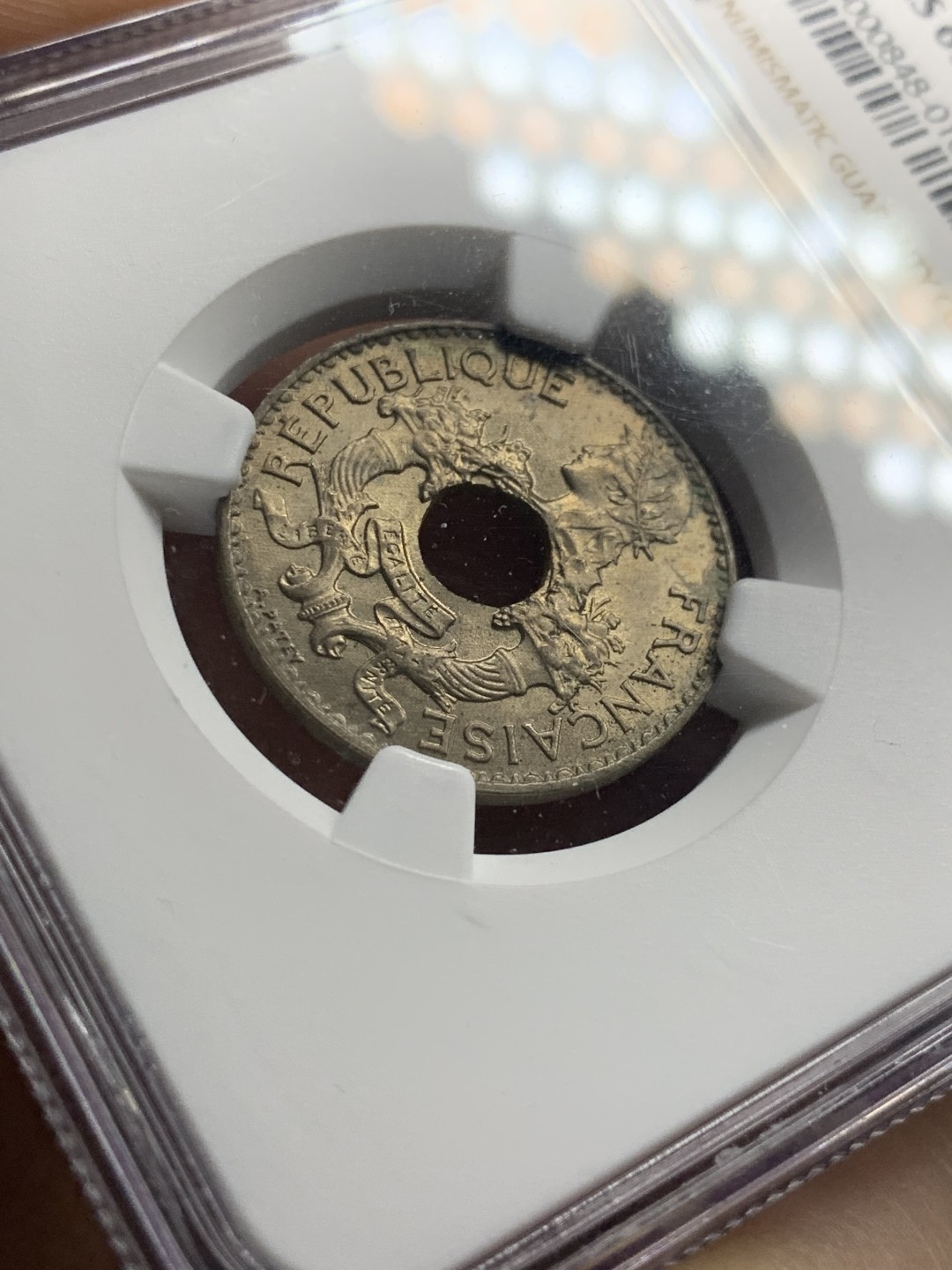 《竞宝斋》第52场-本周日，周一2场连拍（全场不限金额包邮） NGC MS63 1938年法属印支5分镍币 黄油光