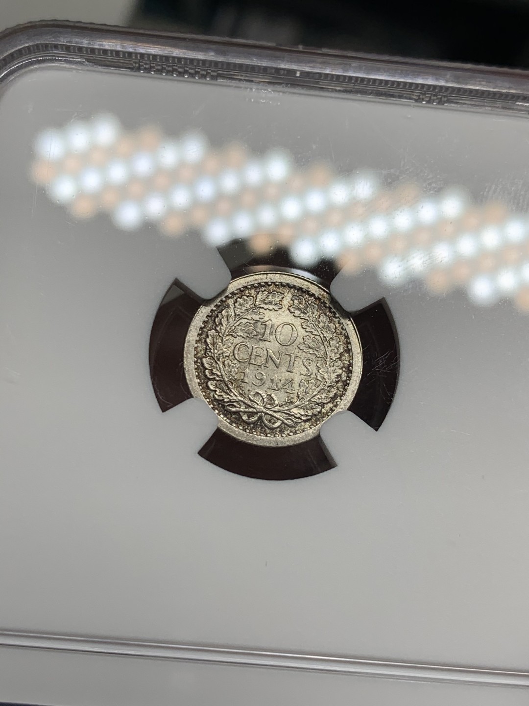 《竞宝斋》第52场-本周日，周一2场连拍（全场不限金额包邮） NGC-MS64 荷兰1914年10分银币 亚军分 老包浆高分不易 小萝莉初成人妻 风华绝代 