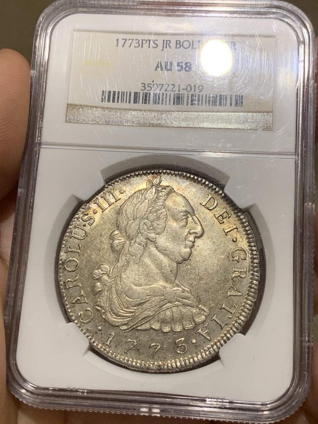 《竞宝斋》第52场-本周日，周一2场连拍（全场不限金额包邮） NGC AU58 原味深打 玻利维亚 1773年 卡三 双柱 大银币 满眼的肌肉感 背面PL感十足 值得收藏