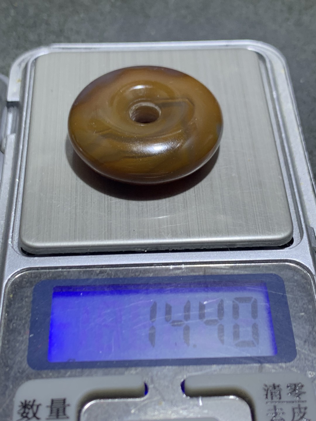 精美高玉化巴西缠丝玛瑙平安扣一个，