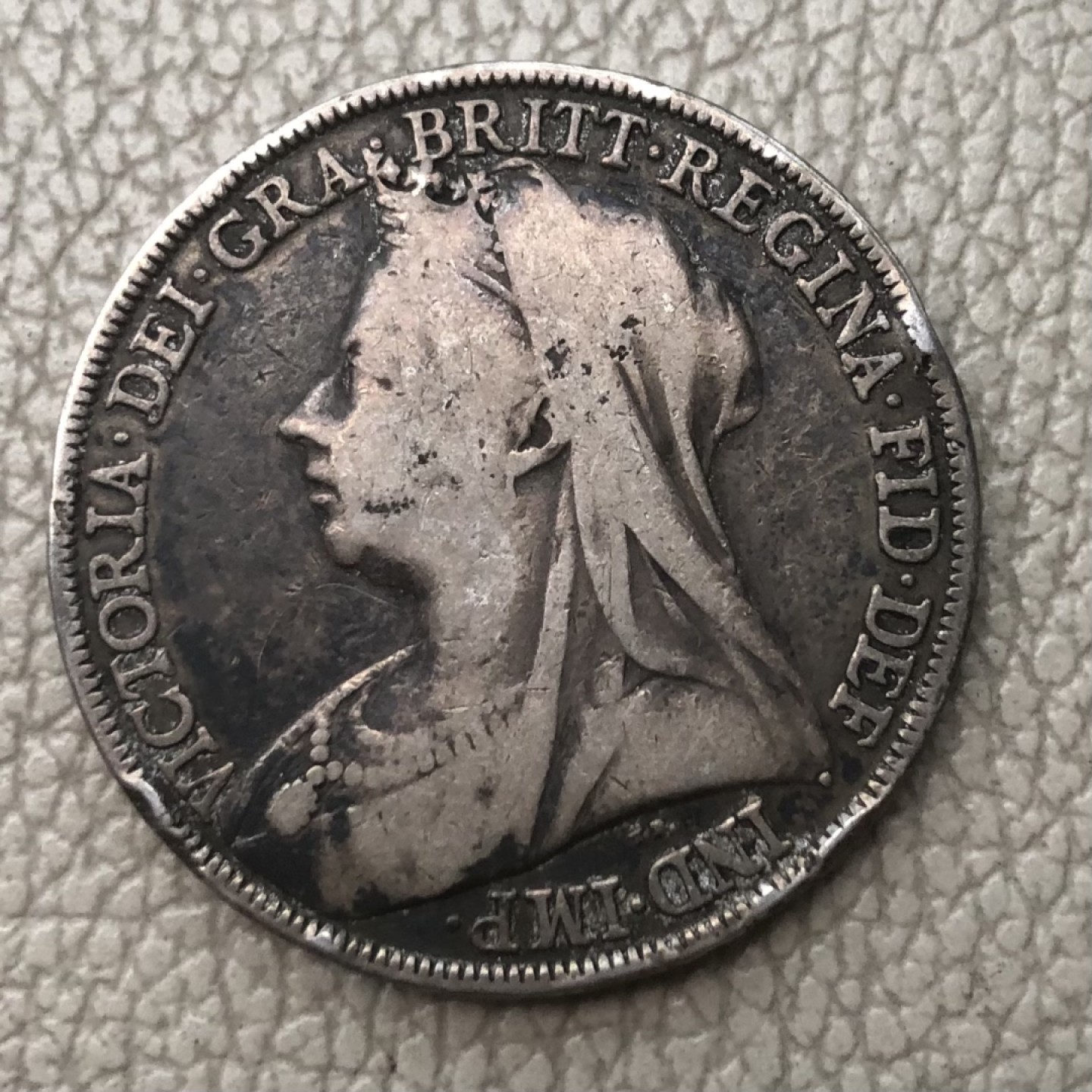 【保诚微拍】第28期 外国老银币【马剑、摩根主场】 英国 维多利亚女王 1898年 克朗 披纱版 马剑 大银币 （28克，92.5%银）XF-18